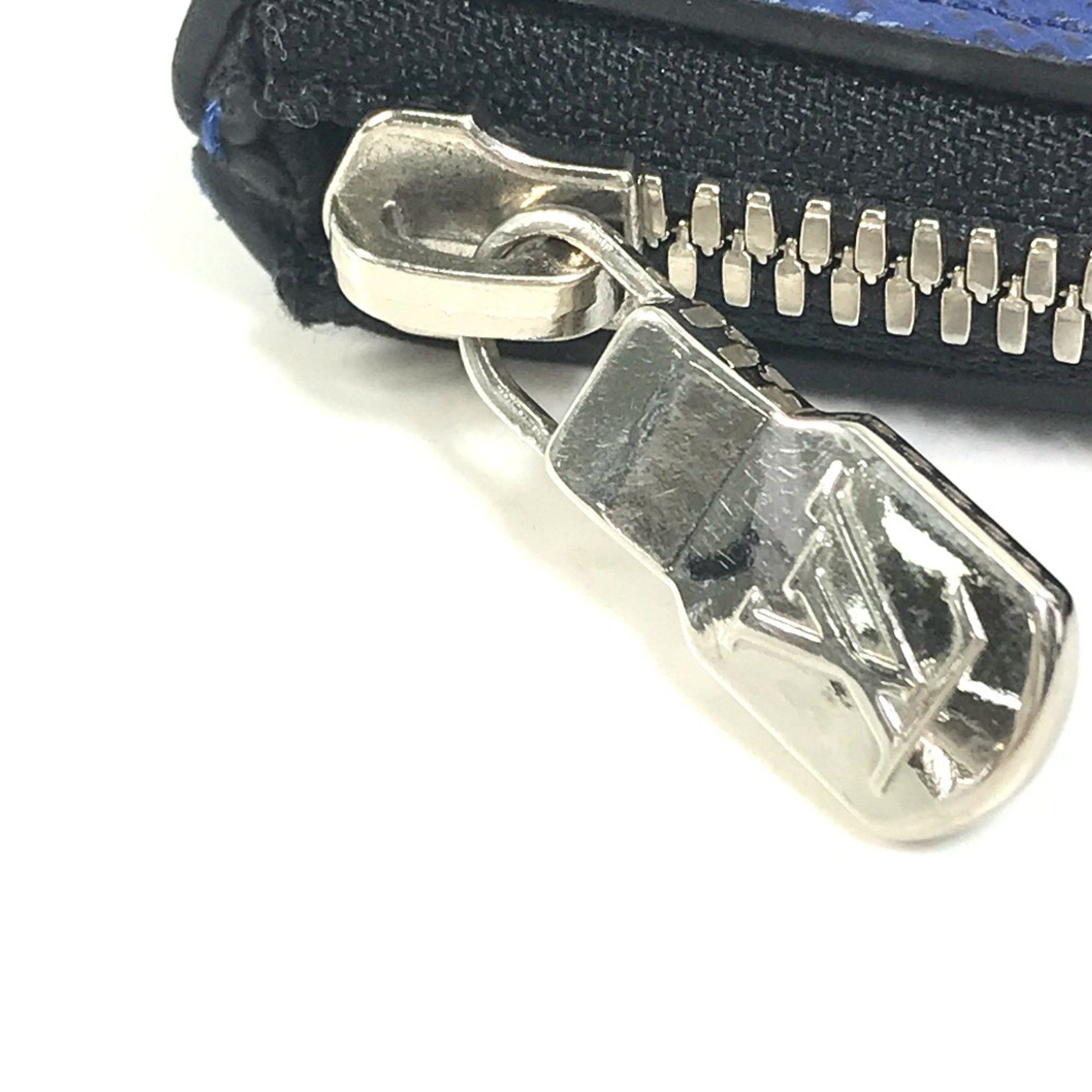 Louis Vuitton Louis Vuitton M30278 Taigalama Clutch bag accessory case pouch Pouch blue Size ONE SIZE - 9 Thumbnail