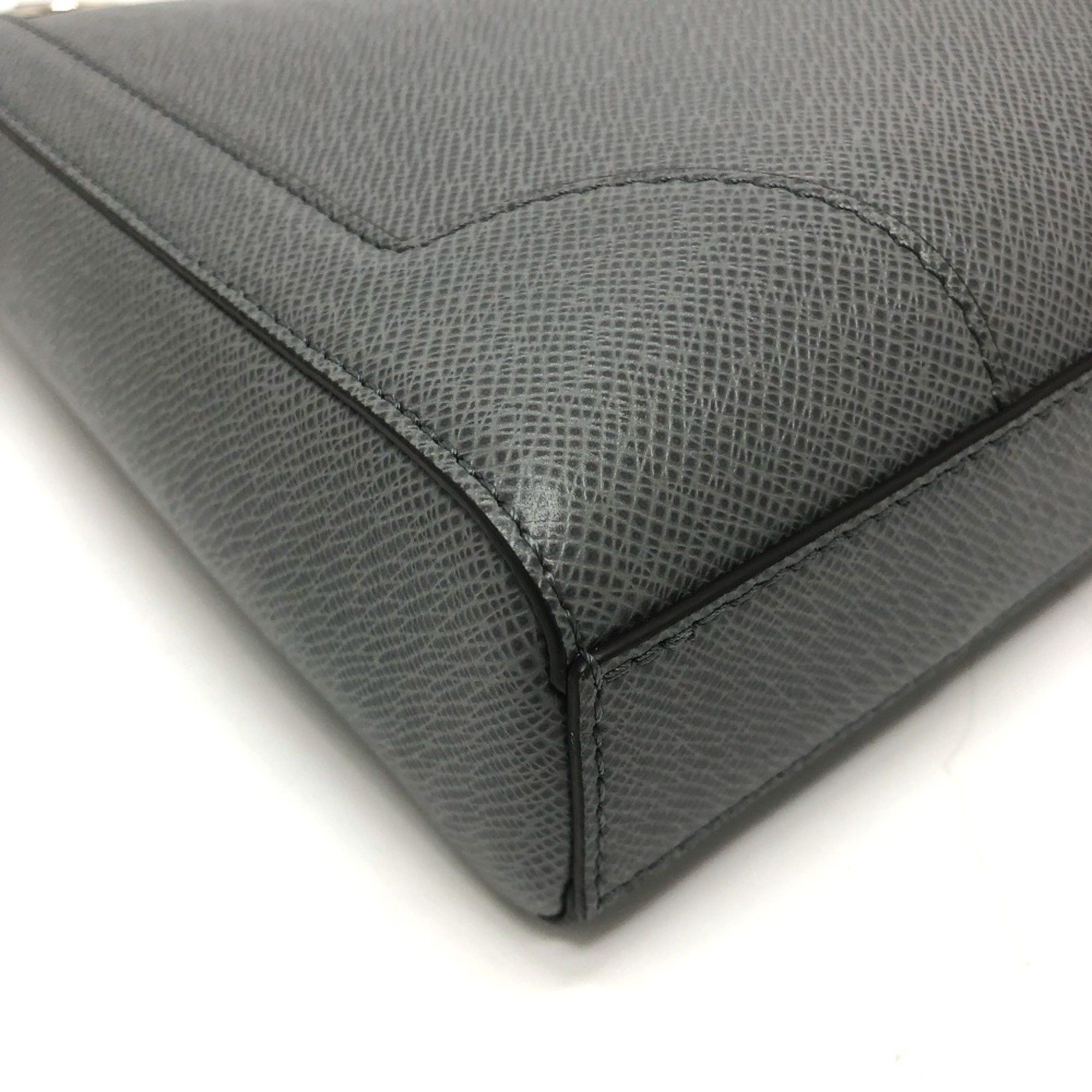 Louis Vuitton Louis Vuitton M30856 Taiga 2WAY/Bag Business bag Grassi gray SilverHardware Size ONE SIZE - 7 Thumbnail