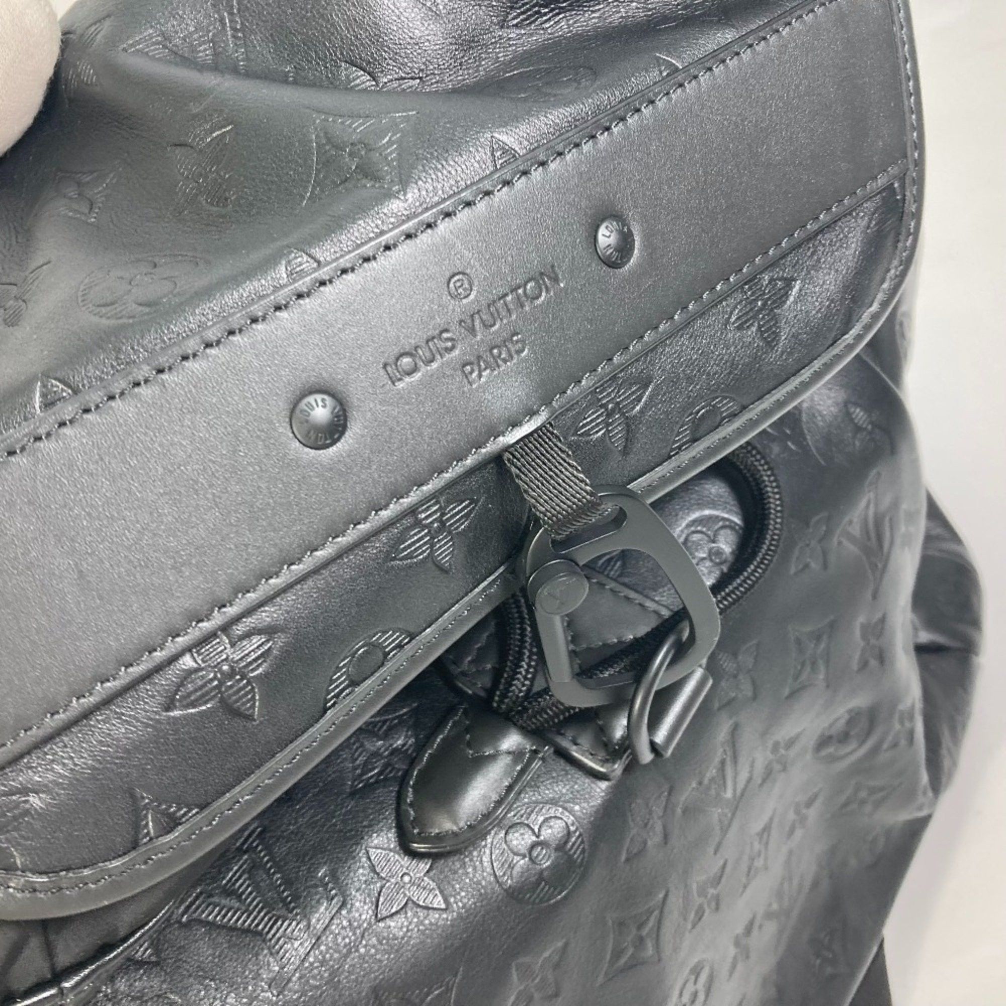 Louis Vuitton Louis Vuitton M43680 Monogram shadow Bag Backpack Black Size ONE SIZE - 6 Thumbnail