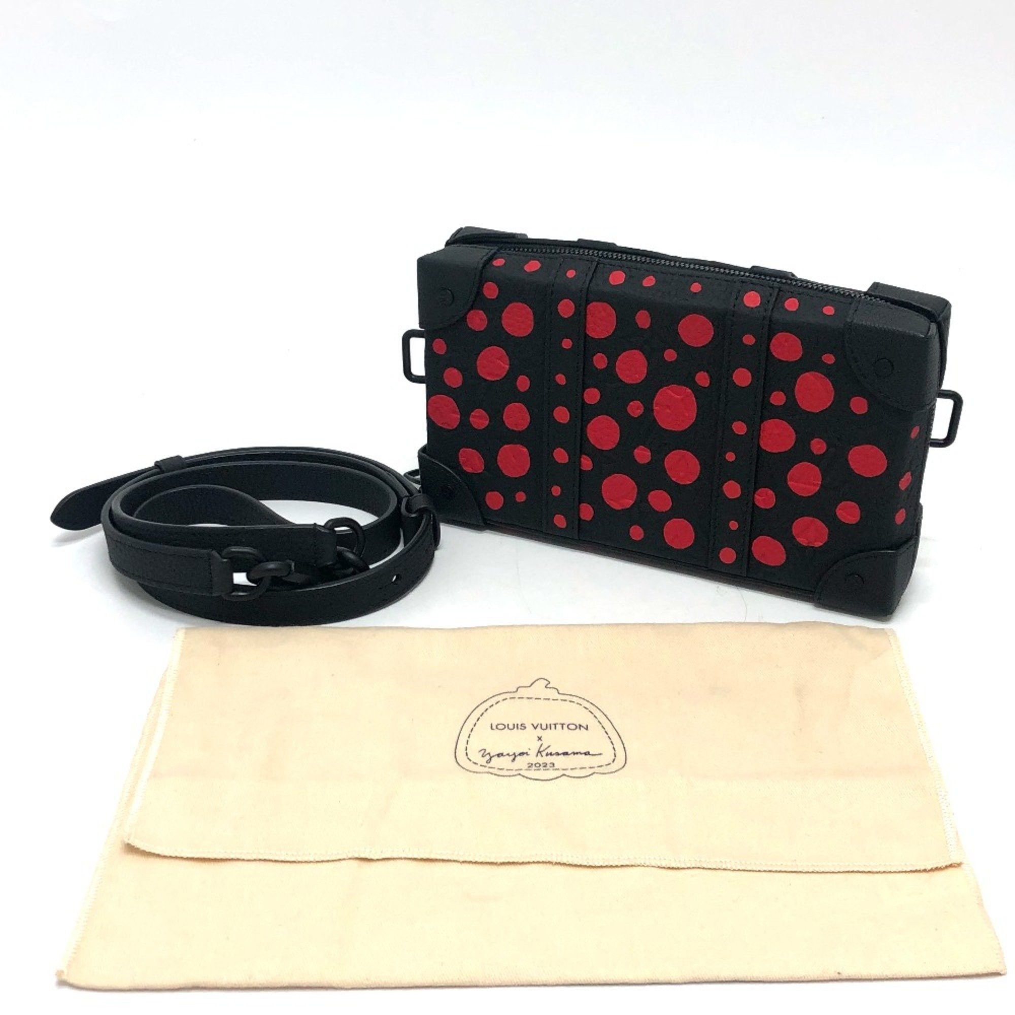 Louis Vuitton Louis Vuitton M81905 Monogram dots LV x YK Shoulder Bag Black Size ONE SIZE - 15 Thumbnail