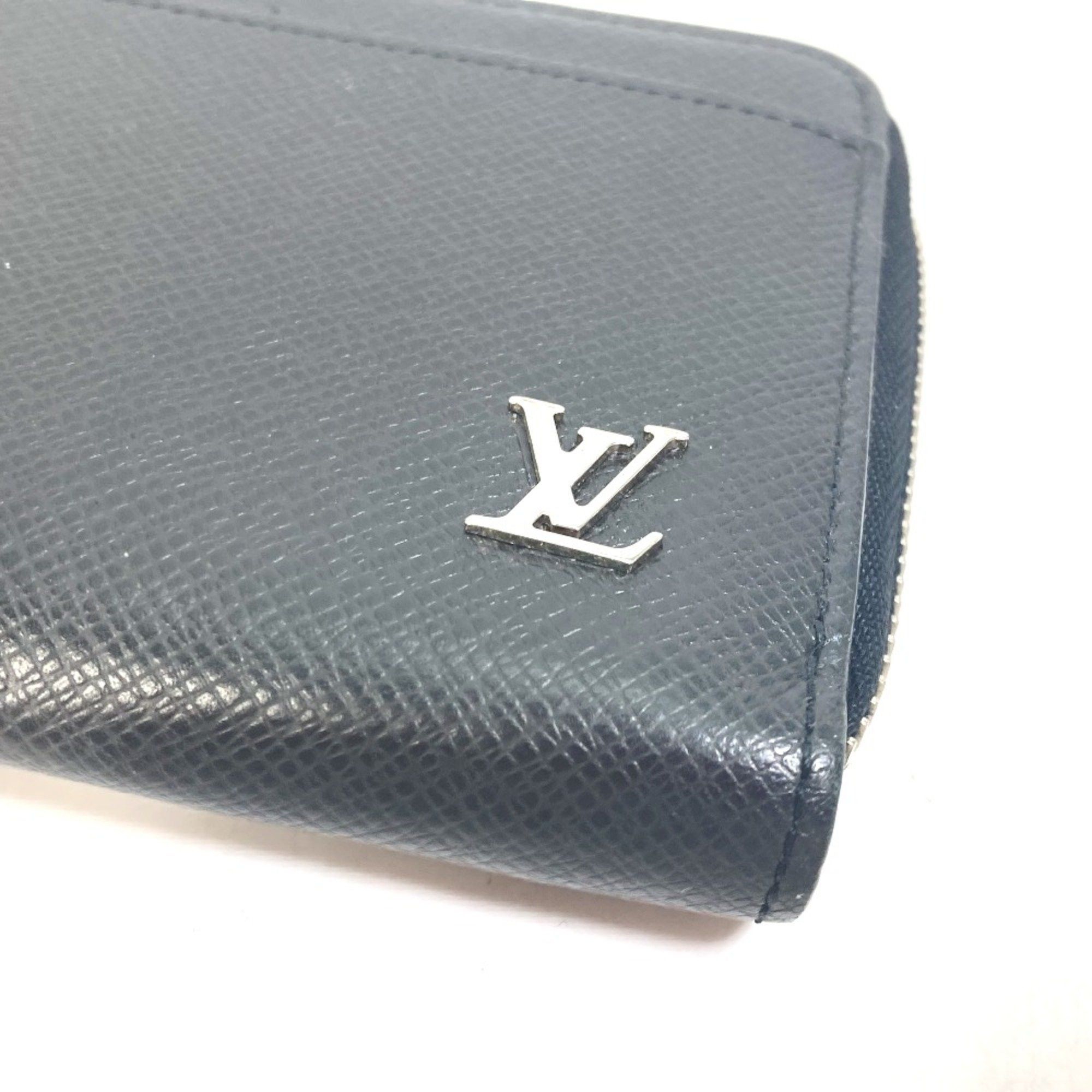 Louis Vuitton Louis Vuitton M69409 Taiga With strap Long Wallet Ardoise Black Size ONE SIZE - 4 Thumbnail