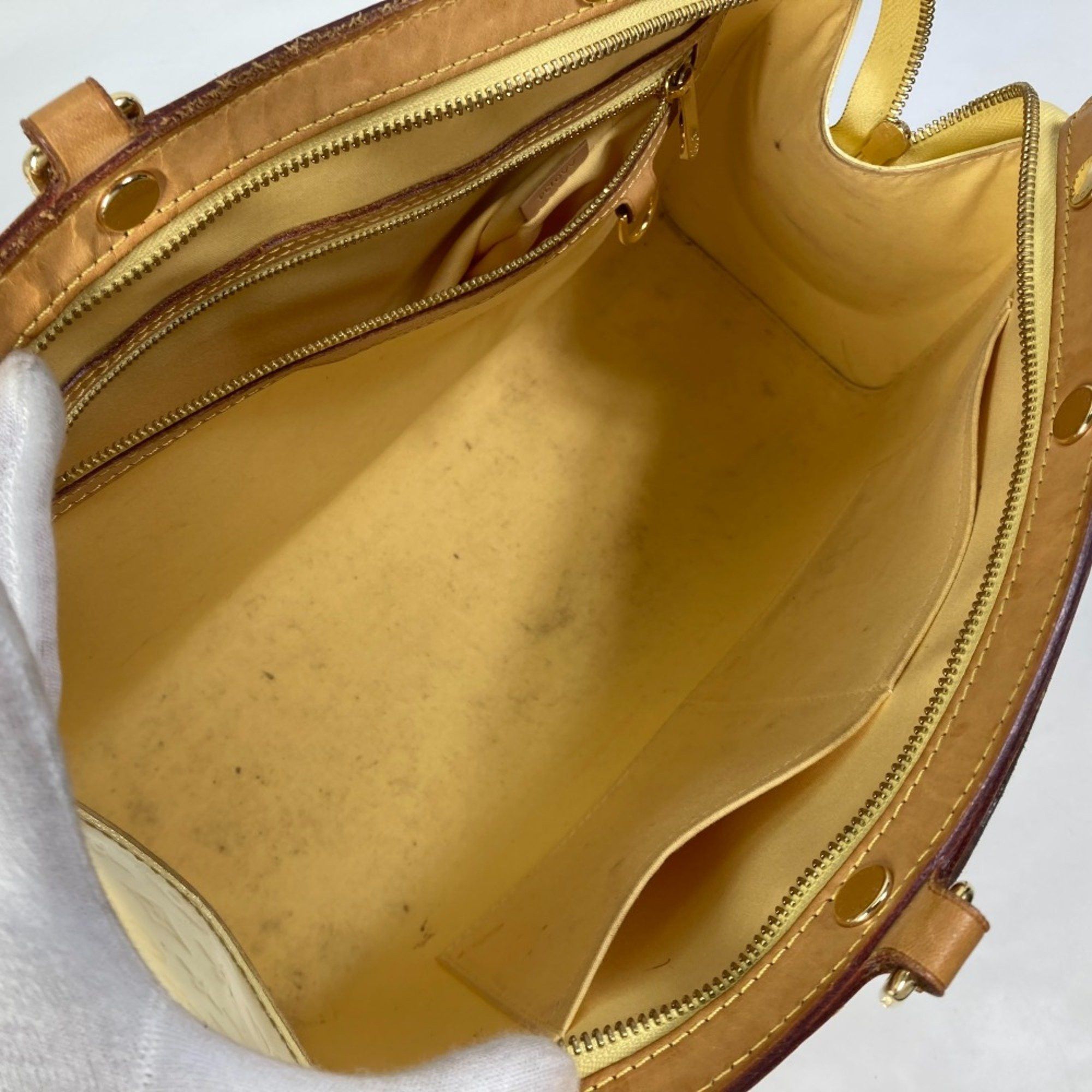 Louis Vuitton Louis Vuitton M90108 MonogramVernis Bag Hand Bag Citrine yellow Size ONE SIZE - 12 Thumbnail