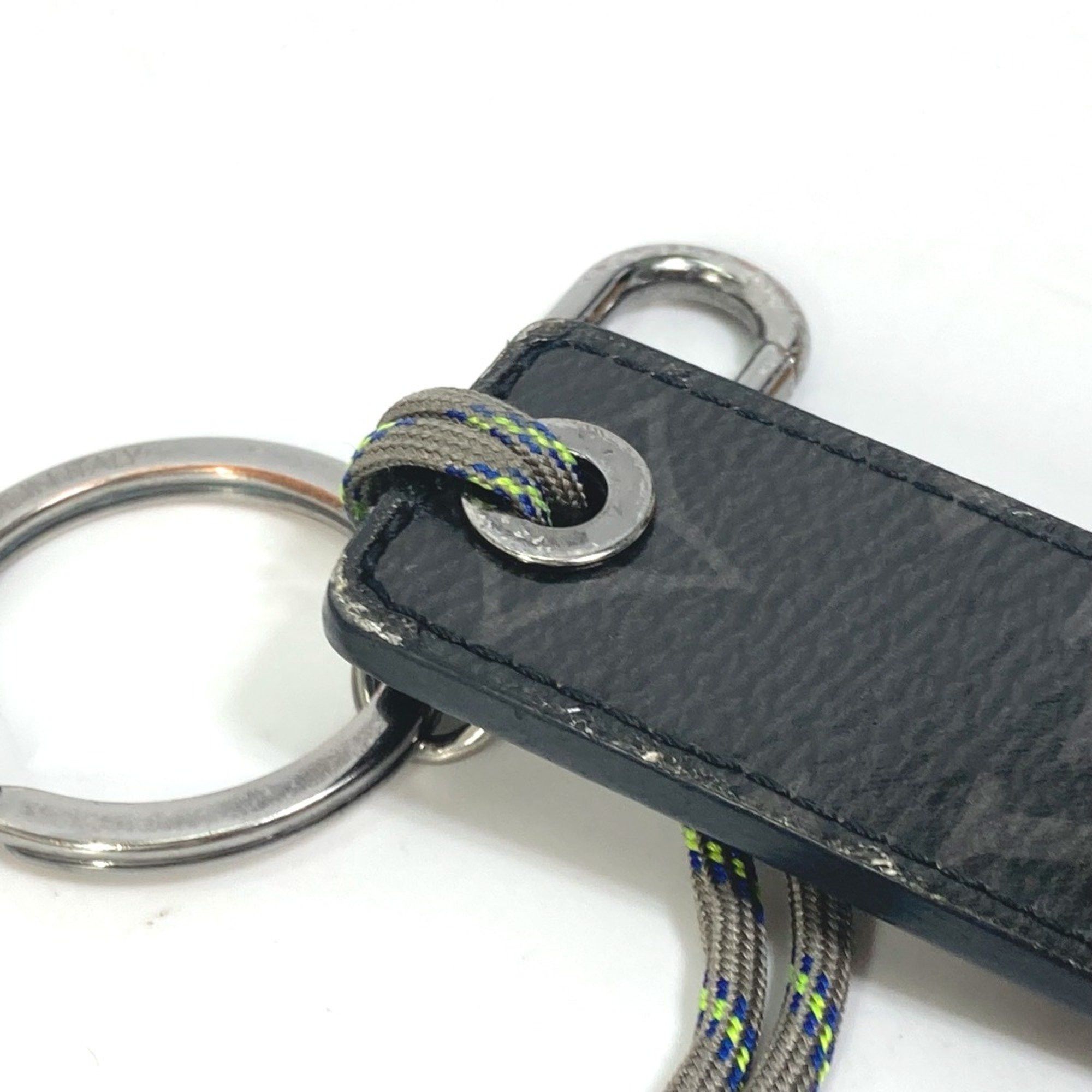 Louis Vuitton Louis Vuitton MP0929 Monogram Eclipse glaze Bag Charm Key Holder Gray Based Size ONE SIZE - 8 Thumbnail