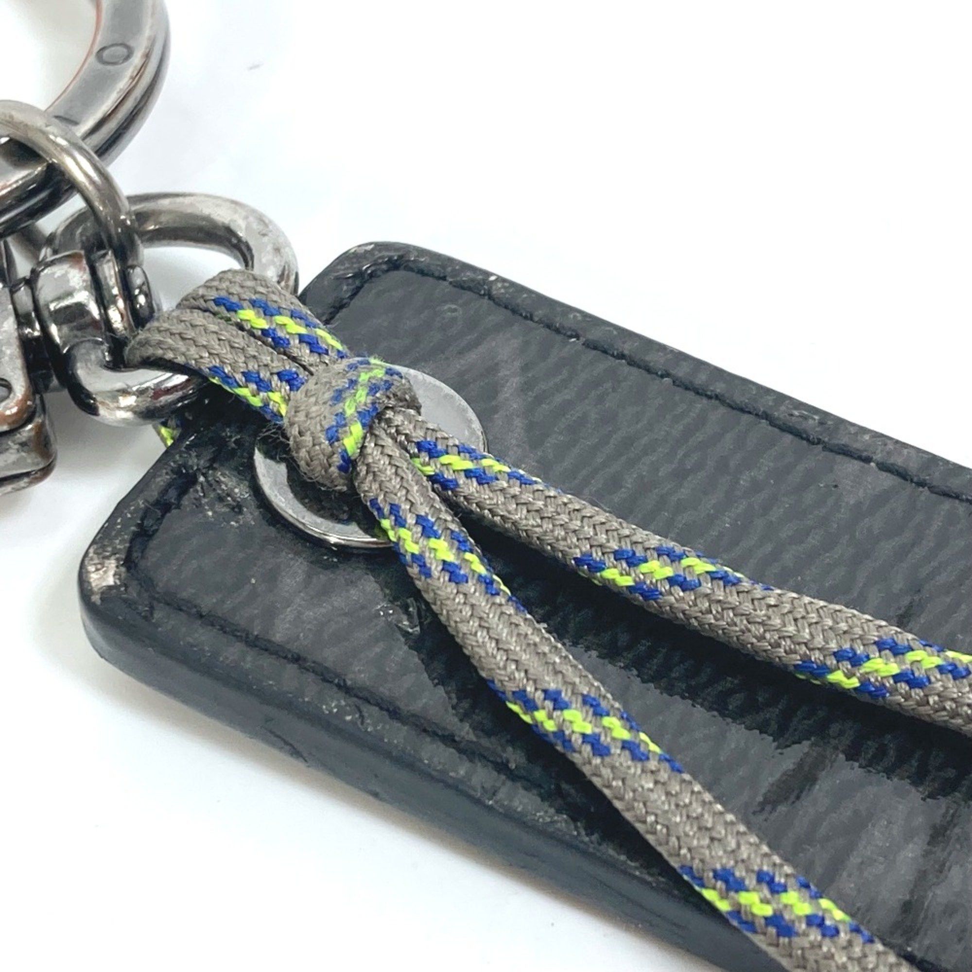 Louis Vuitton Louis Vuitton MP0929 Monogram Eclipse glaze Bag Charm Key Holder Gray Based Size ONE SIZE - 9 Thumbnail