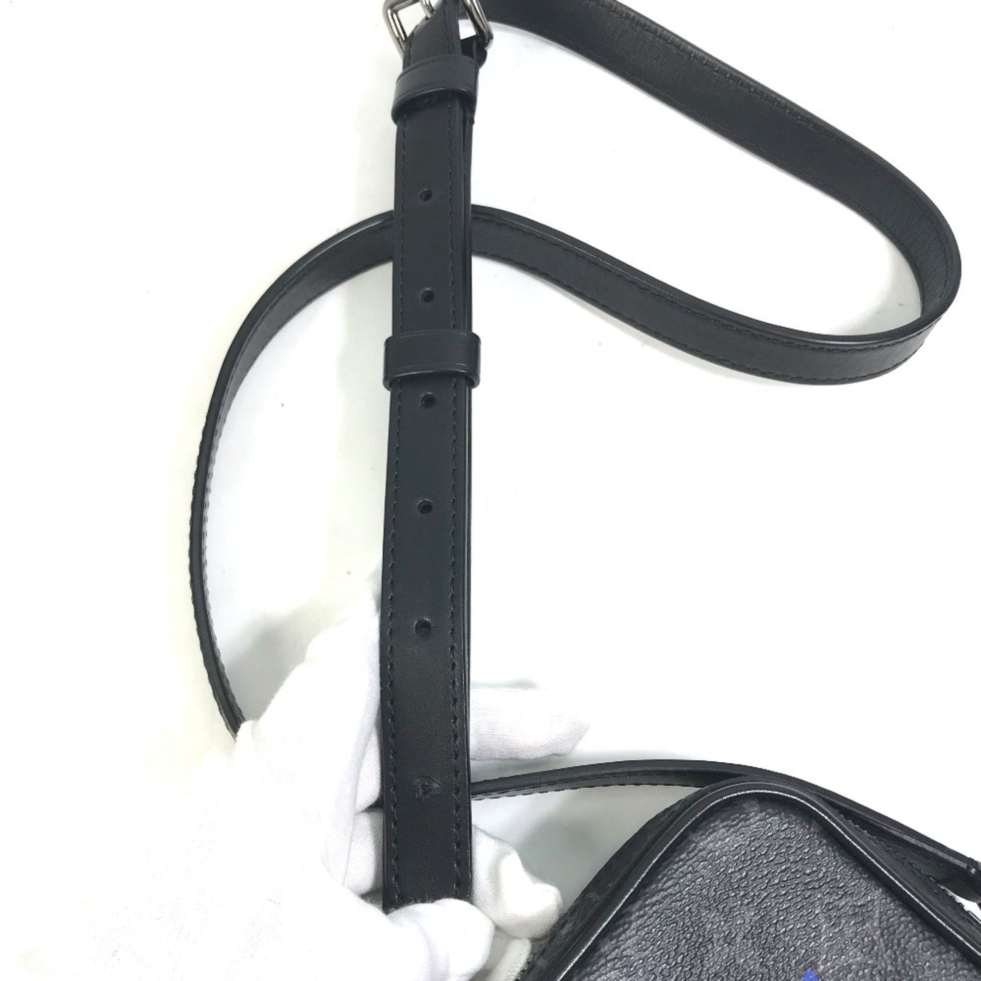 Louis Vuitton Louis Vuitton M45928 MonogramEclipse Trunk print Crossbody Shoulder Bag Black Size ONE SIZE - 10 Thumbnail