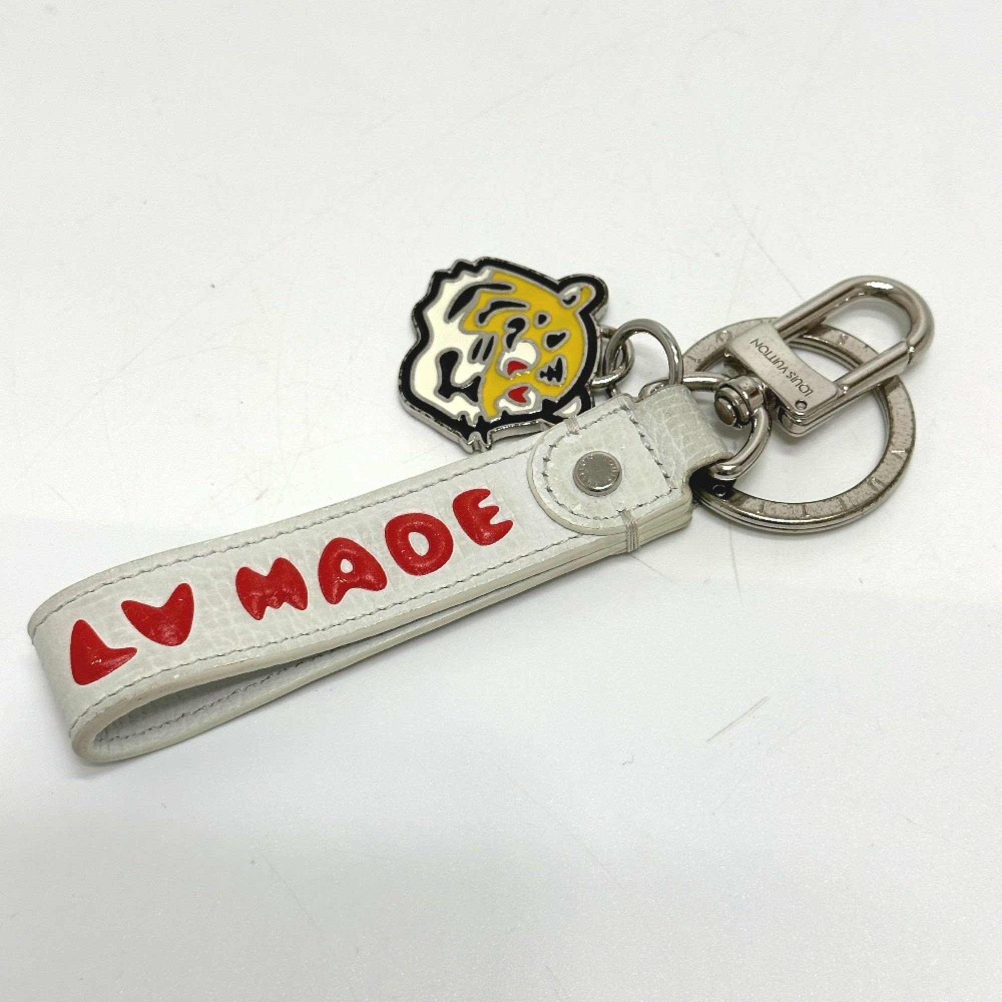 Louis Vuitton Louis Vuitton MP3225 NIGO collaboration Strap Bag Charm Key Holder White Red Size ONE SIZE - 2 Thumbnail