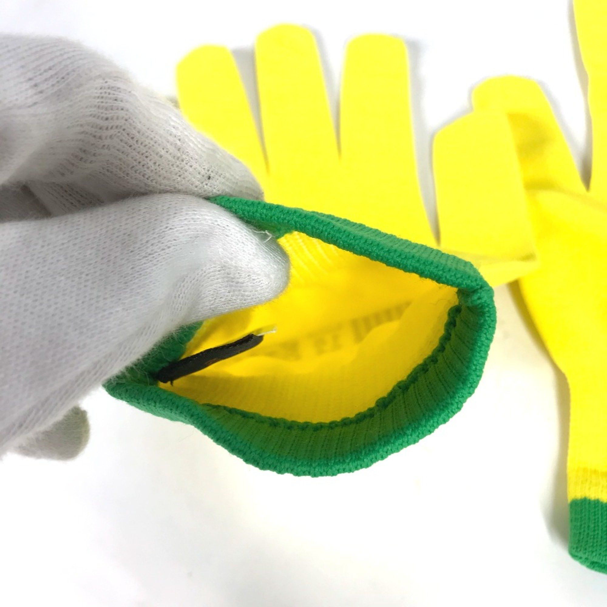 Louis Vuitton Louis Vuitton MP2370 Glove gloves yellow Green x Black Size ONE SIZE - 7 Thumbnail