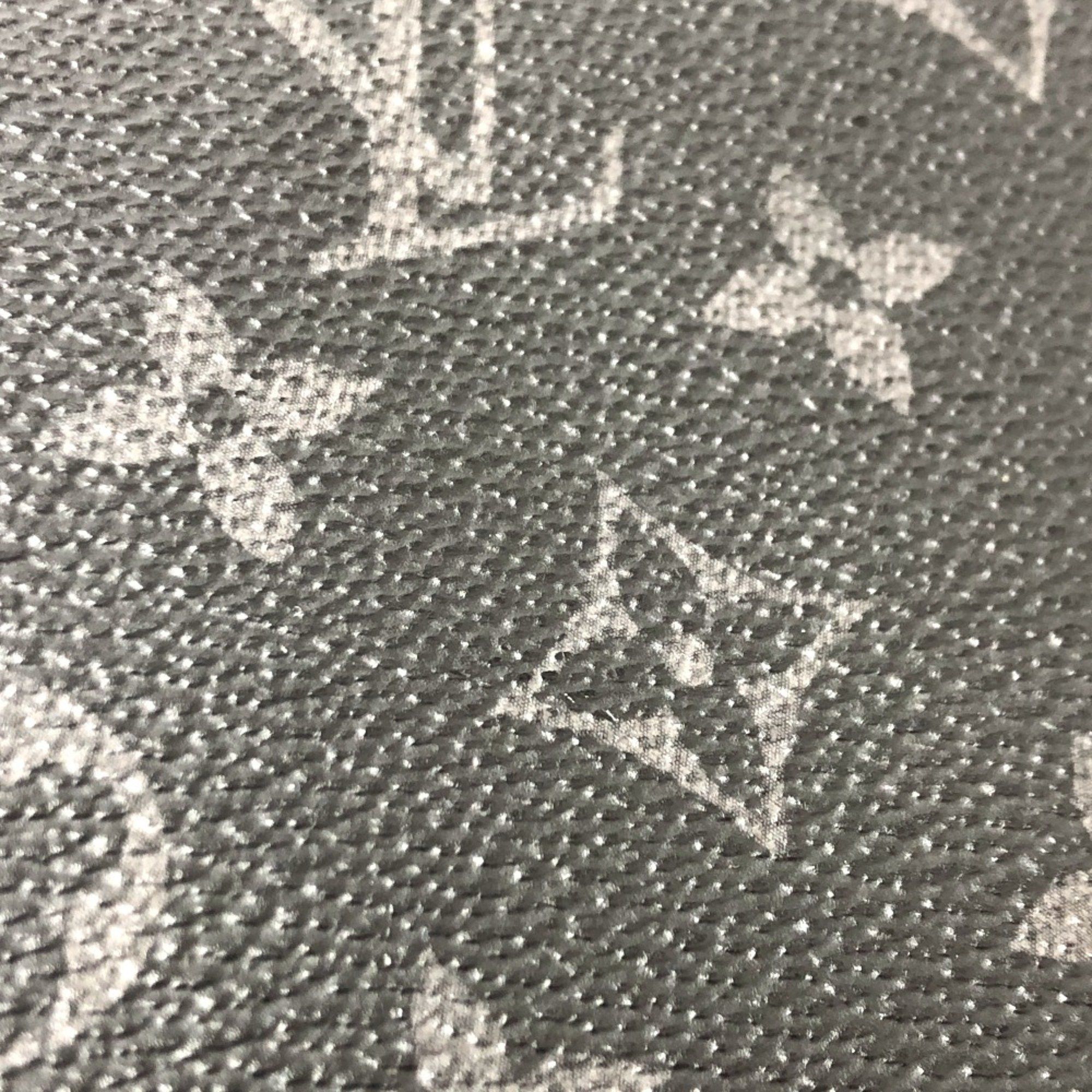 Louis Vuitton Louis Vuitton M61698 MonogramEclipse Hand Bag Travel case Long Wallet Black Size ONE SIZE - 8 Thumbnail