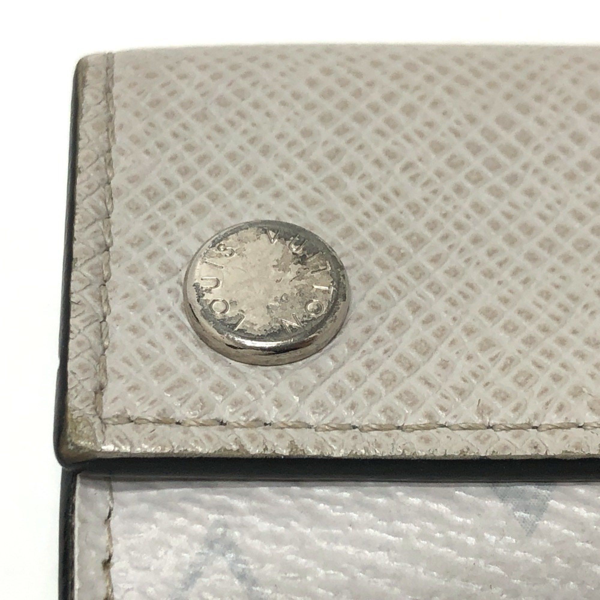 Louis Vuitton Louis Vuitton M67621 Taigarama Monogram Trifold wallet White Size ONE SIZE - 8 Thumbnail