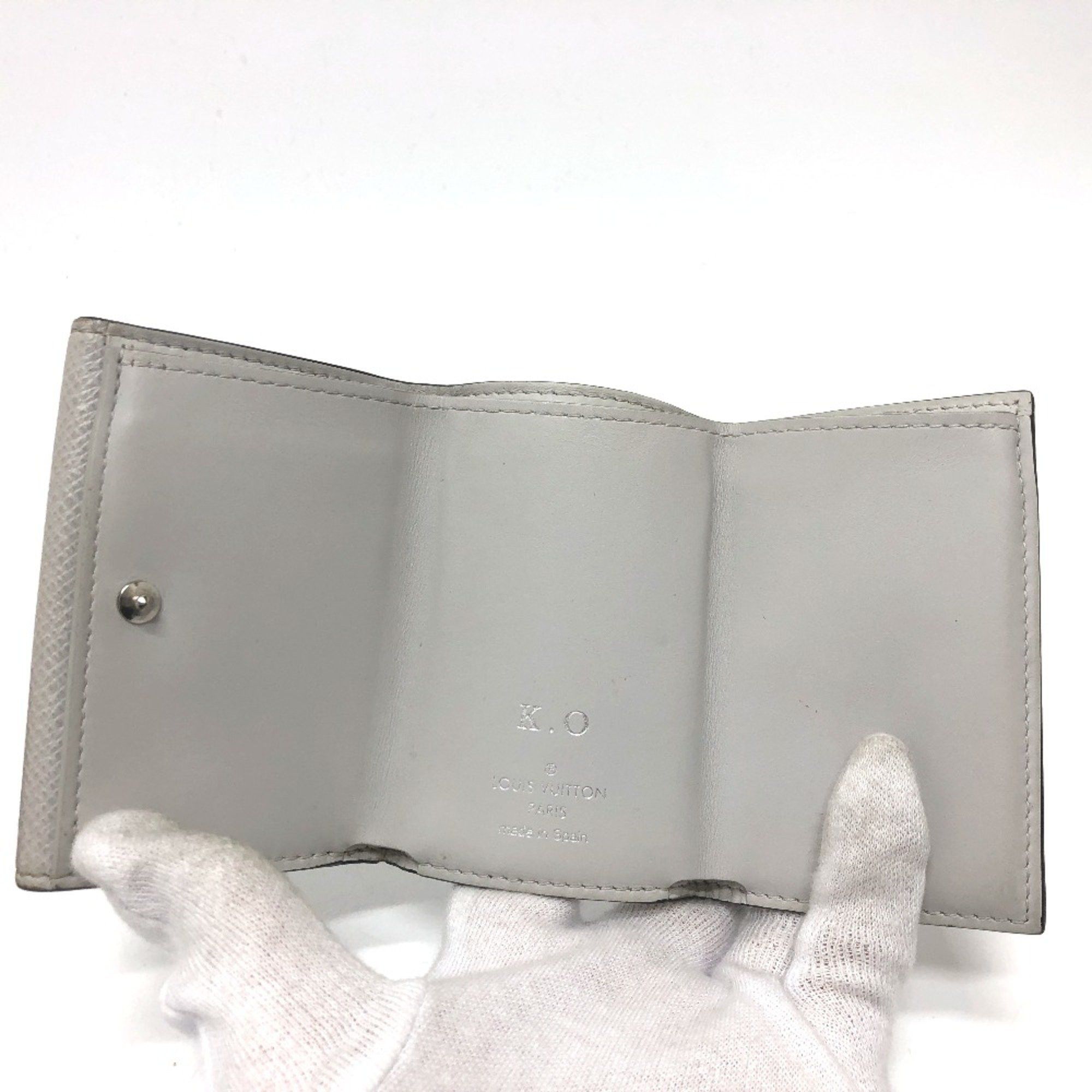 Louis Vuitton Louis Vuitton M67621 Taigarama Monogram Trifold wallet White Size ONE SIZE - 11 Thumbnail