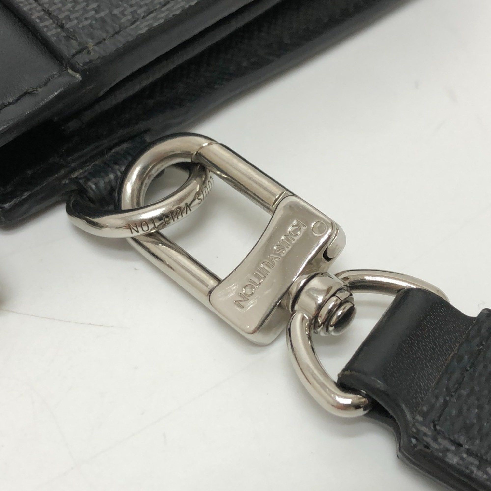 Louis Vuitton Louis Vuitton N60379 Damier Graphite L-shaped long wallet with strap Long Wallet Black SilverHardware Size ONE SIZE - 7 Thumbnail