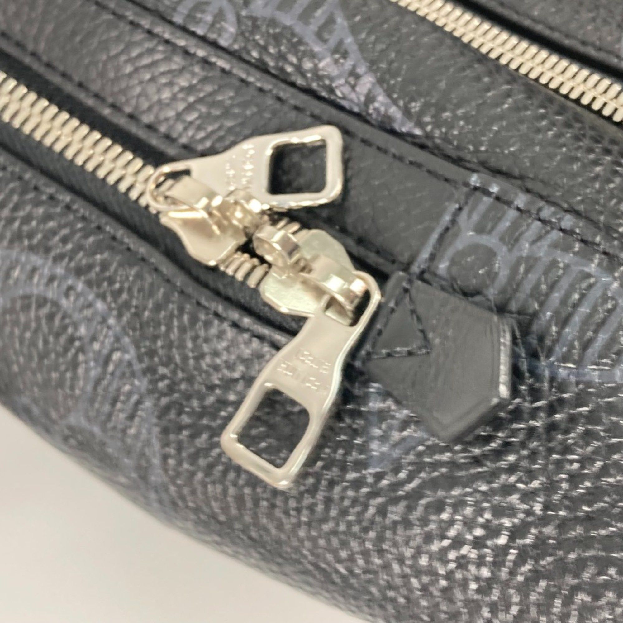 Louis Vuitton Louis Vuitton M57288 Monogram-Taurillon Clemence-Shadow Bag Backpack Black Size ONE SIZE - 7 Thumbnail