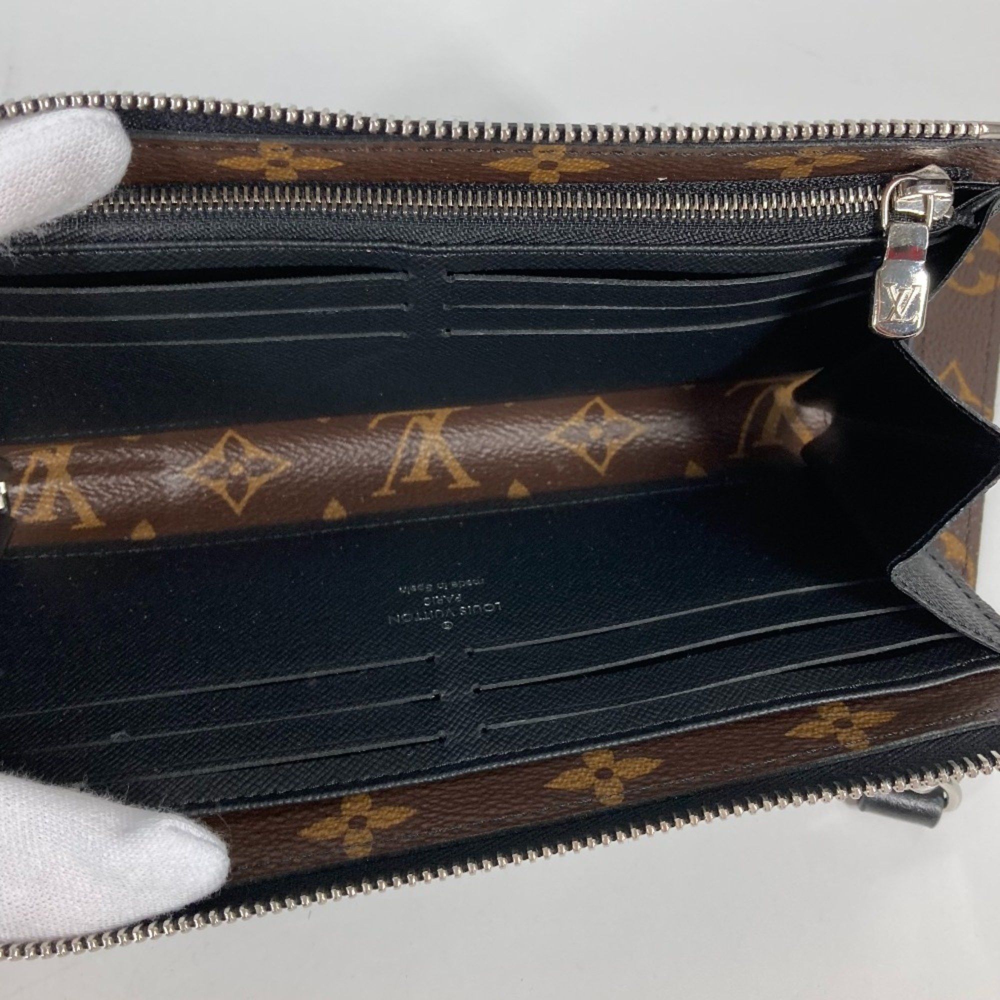 Louis Vuitton Louis Vuitton M69407 MonogramMacassar With strap Long Wallet Brown Black Size ONE SIZE - 16 Thumbnail