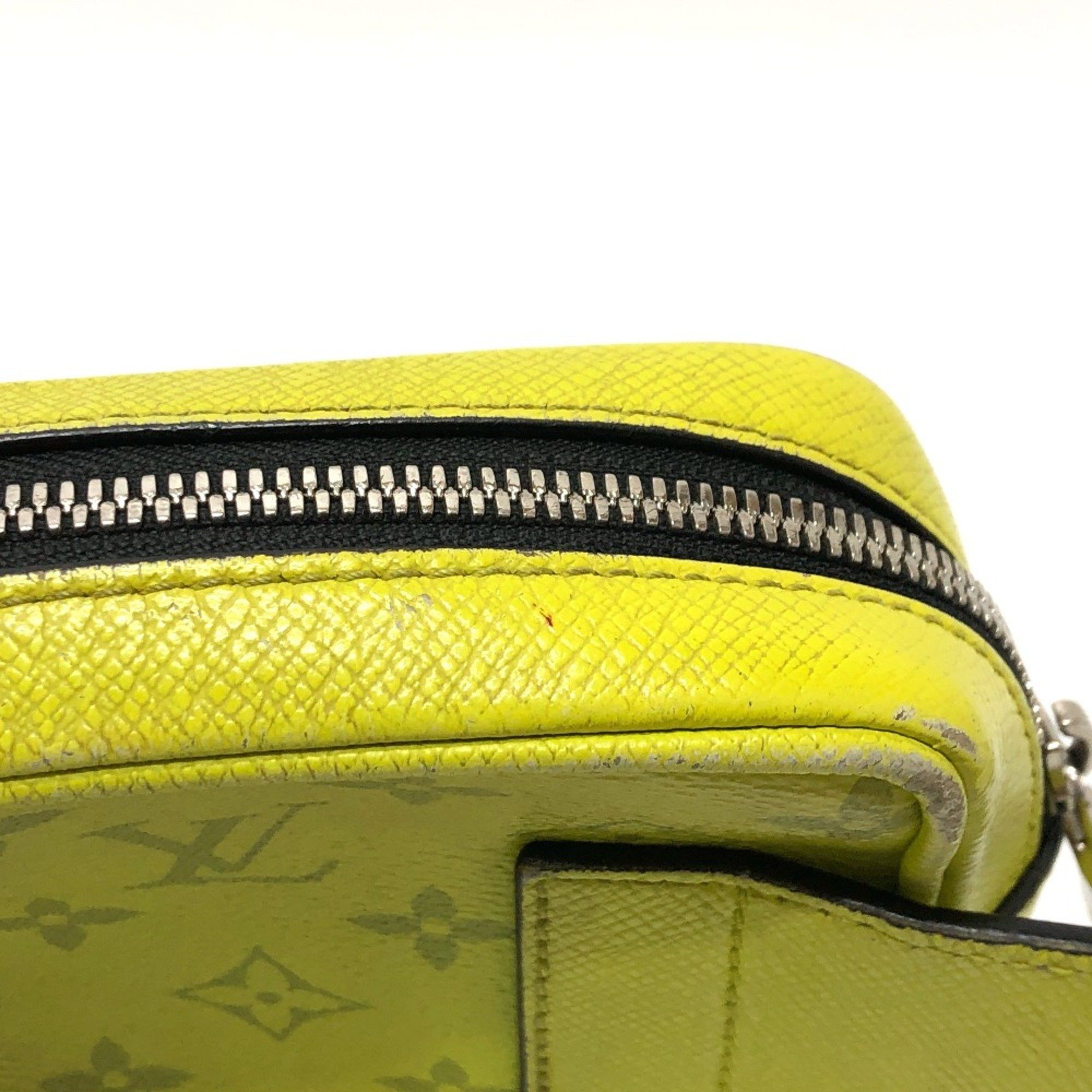 Louis Vuitton Louis Vuitton M30239 Taigalama Messenger bag body bag yellow Black/SilverHardware Size ONE SIZE - 12 Thumbnail