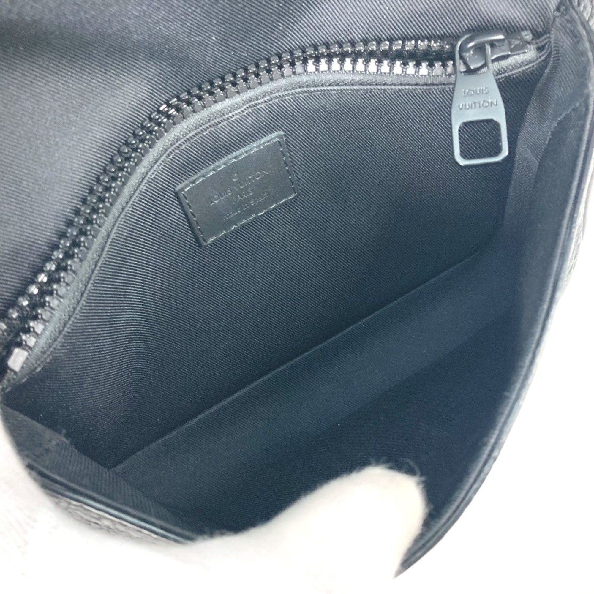 Louis Vuitton Louis Vuitton M58487 MonogramEmpreinte Cross Shoulder Bag body bag Black Size ONE SIZE - 11 Thumbnail