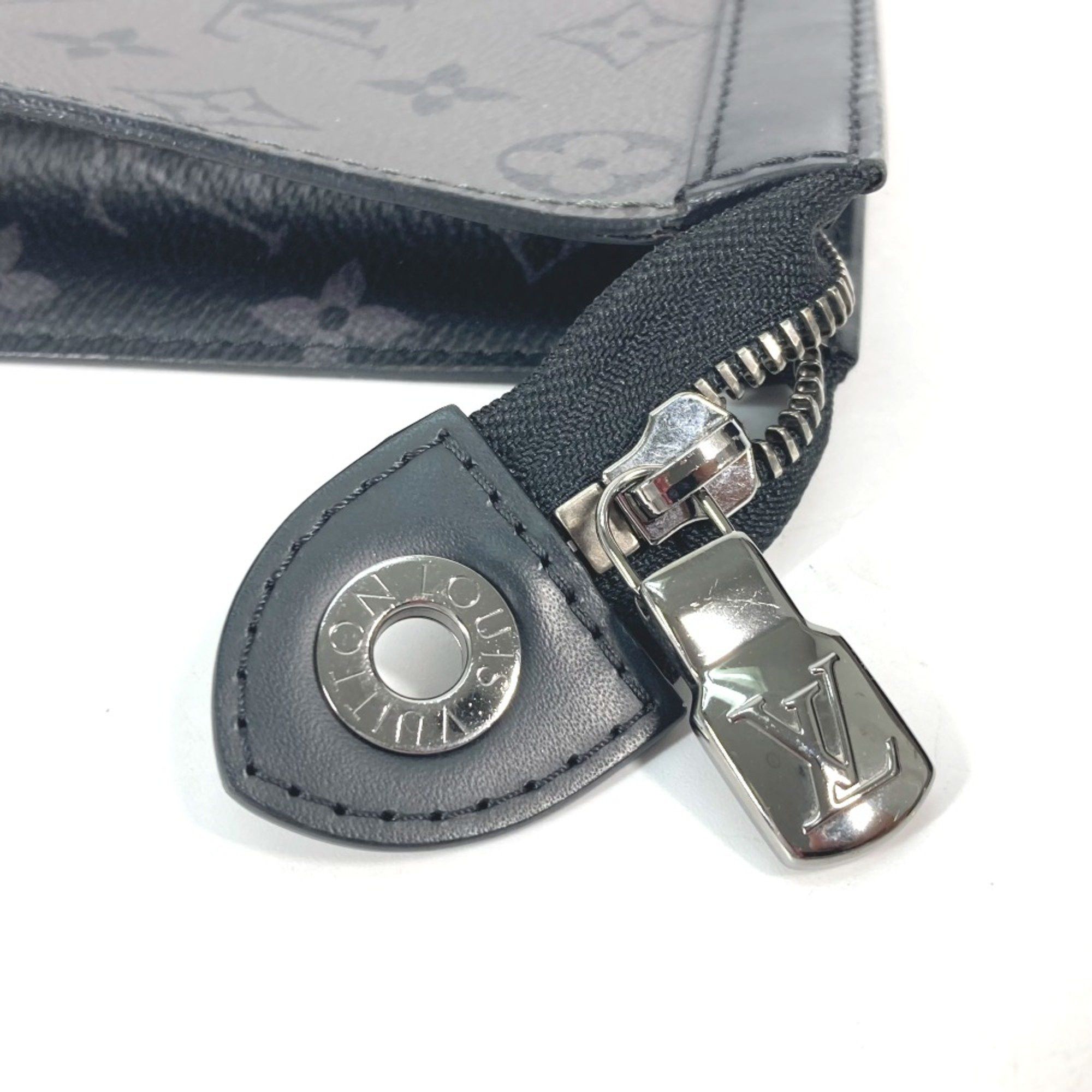 Louis Vuitton Louis Vuitton M69535 Monogram Eclipse Reverse pouch bag Clutch bag gray Black Size ONE SIZE - 5 Thumbnail