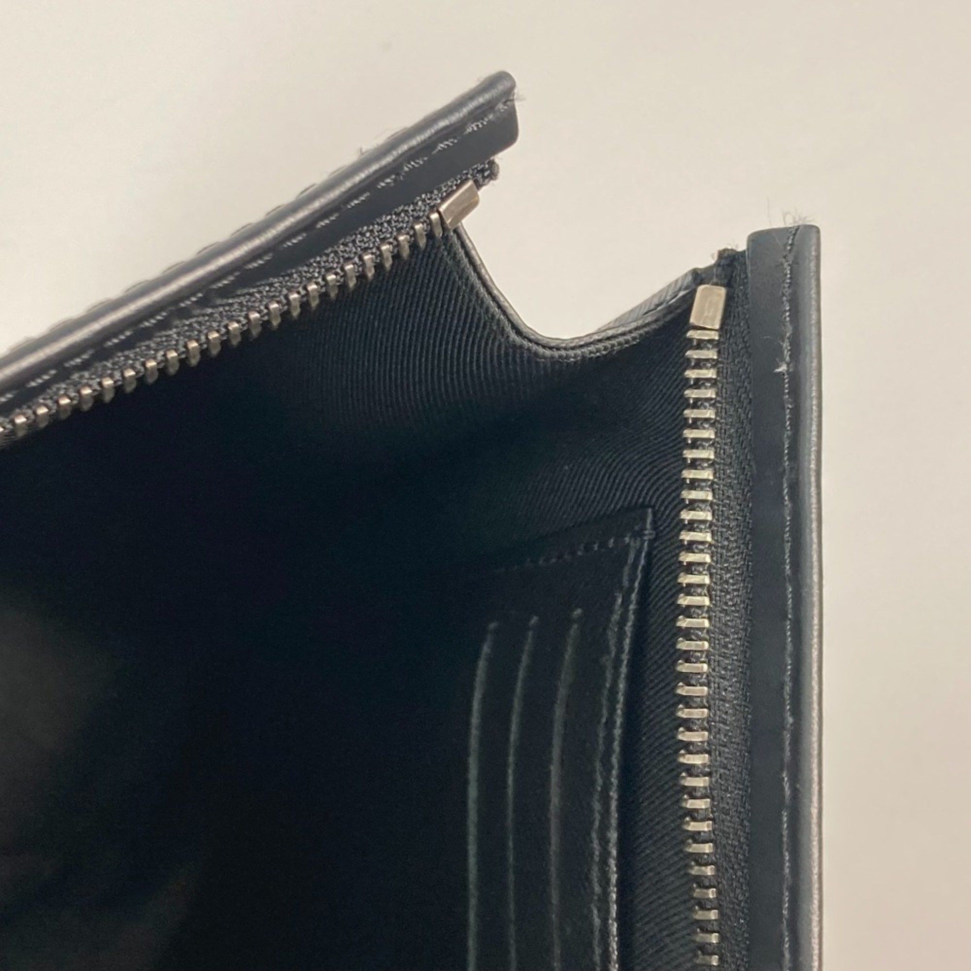 Louis Vuitton Louis Vuitton M69535 Monogram Eclipse Reverse pouch bag Clutch bag gray Black Size ONE SIZE - 8 Thumbnail
