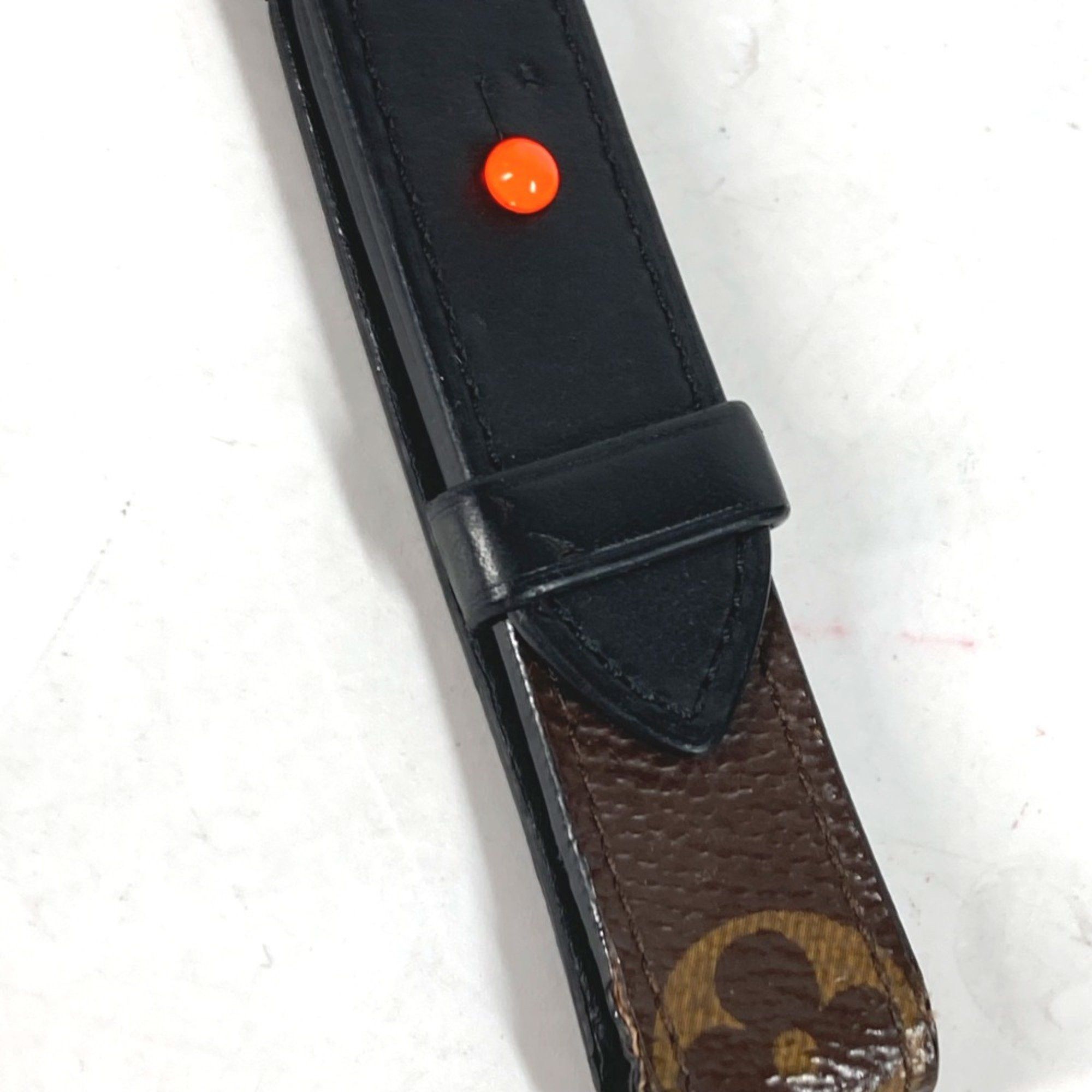 Louis Vuitton Louis Vuitton MP2293 Monogram Charm carabiner Key Holder Brown Size ONE SIZE - 3 Thumbnail