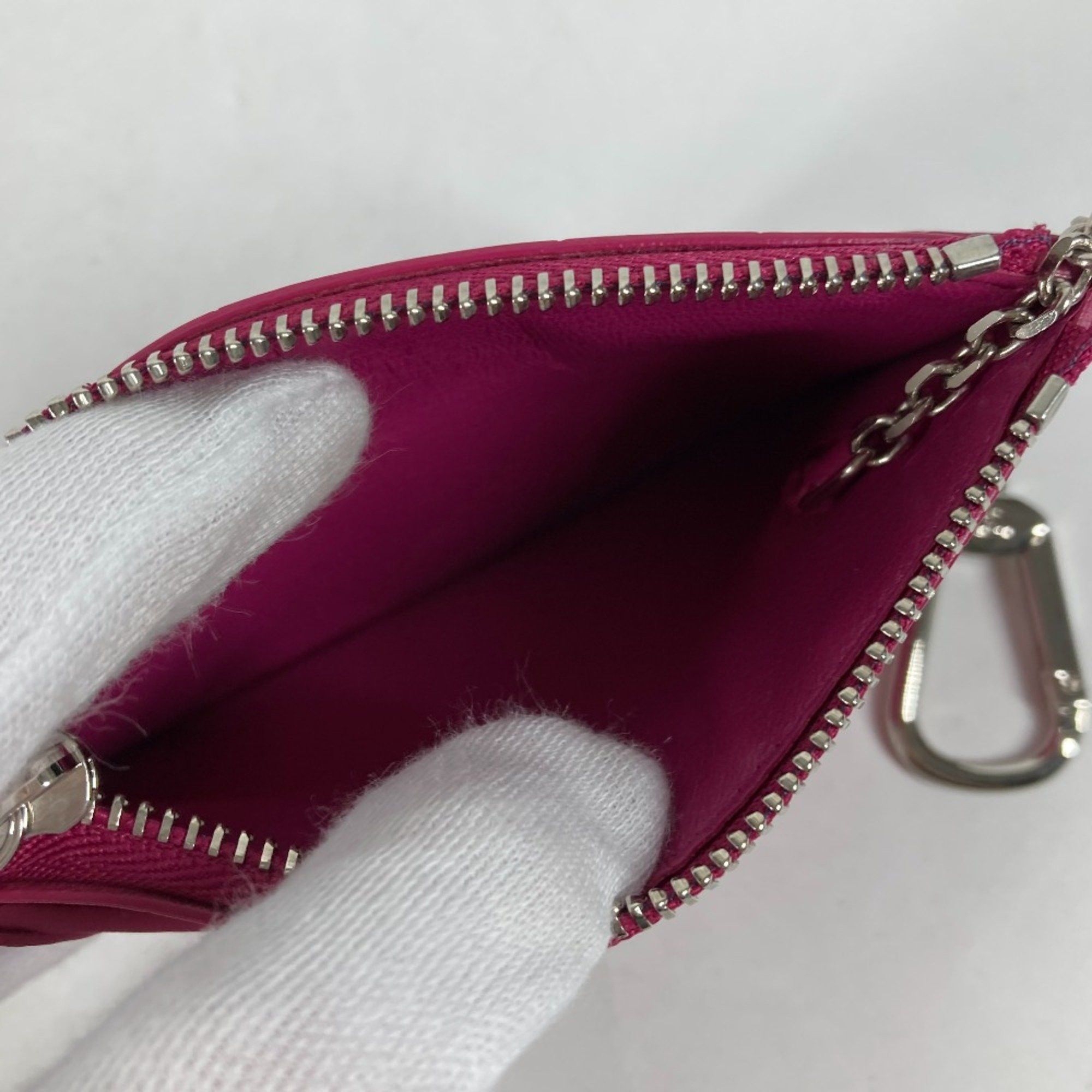 Louis Vuitton Louis Vuitton Studs Wallet Coin Compartment with key ring coin purse pink Size ONE SIZE - 10 Thumbnail