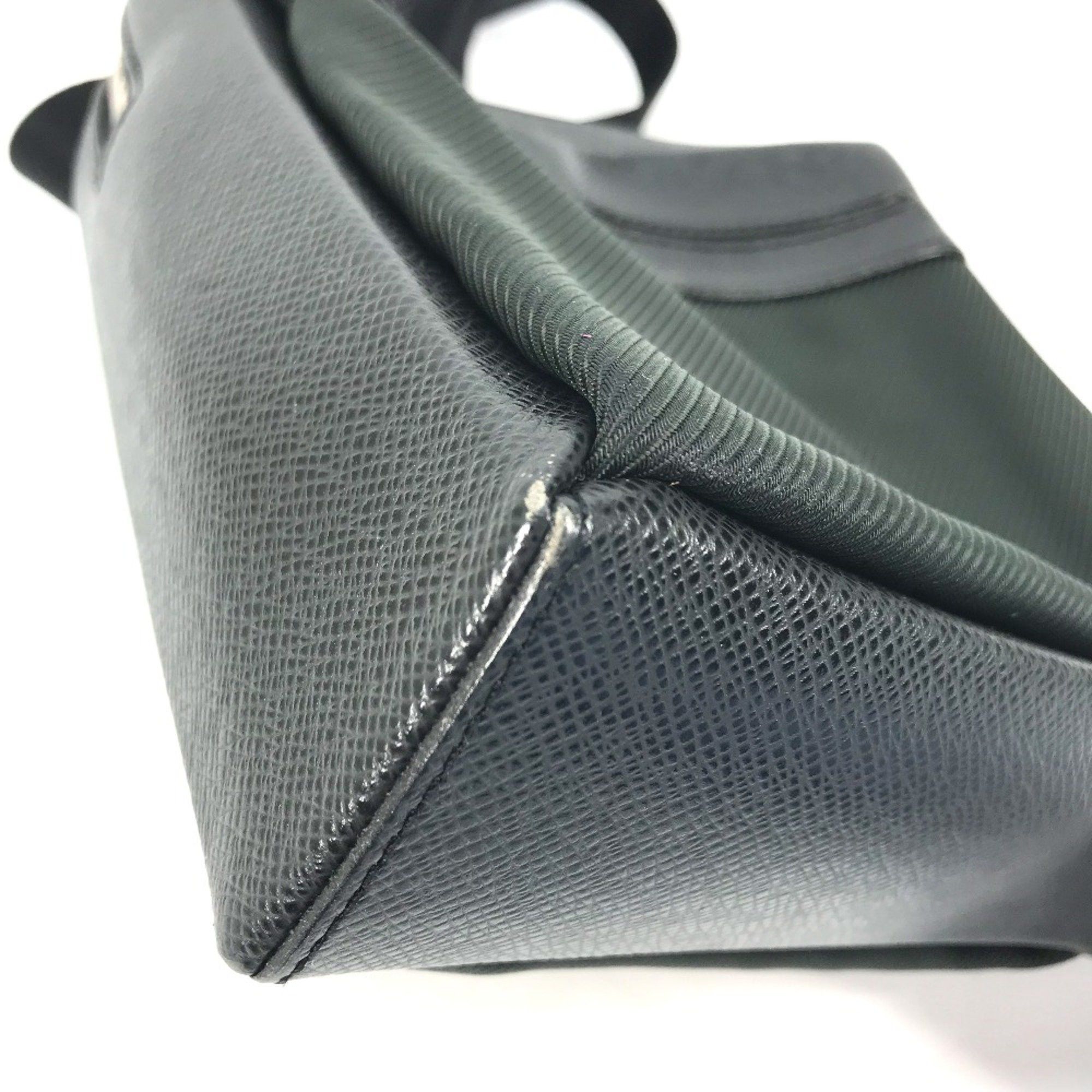 Louis Vuitton Louis Vuitton M30902 Taiga Shoulder Bag khaki Black Size ONE SIZE - 8 Thumbnail