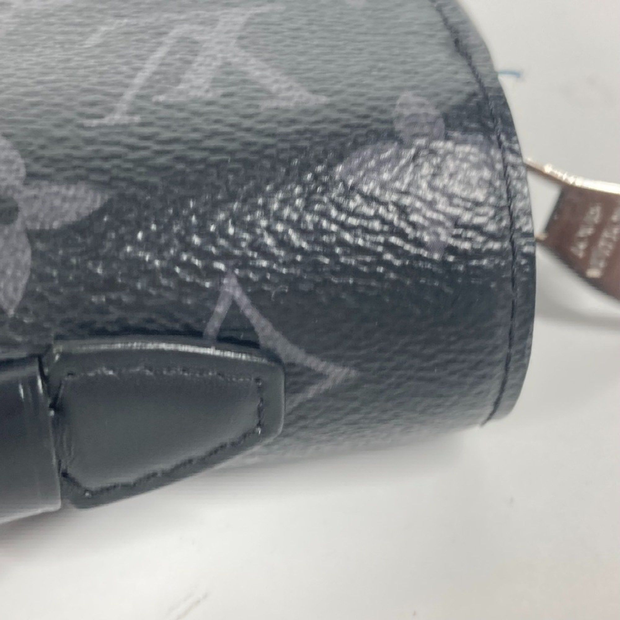 Louis Vuitton Louis Vuitton M61698 MonogramEclipse Bags Hand Bag Travel Cases Long Wallet Black Size ONE SIZE - 7 Thumbnail