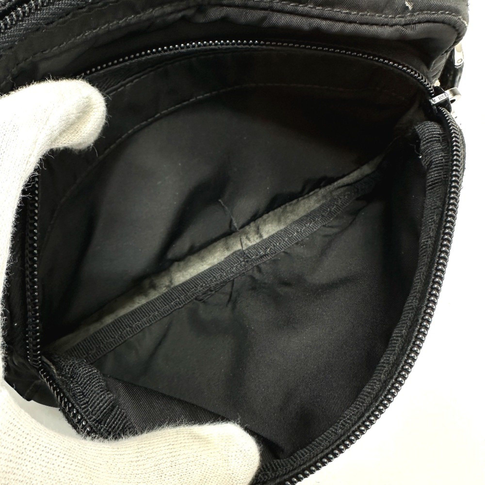 Prada PRADA Triangle logo Bag Waist Pouch Black Size ONE SIZE - 11 Thumbnail