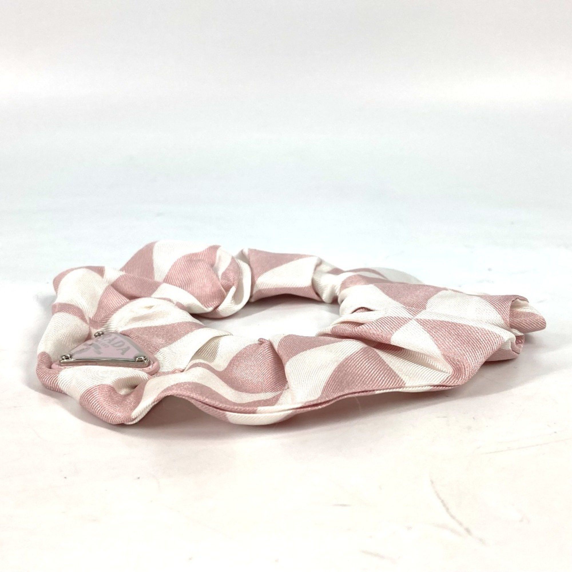 Prada PRADA 1IF015 triangle logo triangle logo plate hair accessories hair rubber Shush pink Size ONE SIZE - 4 Thumbnail