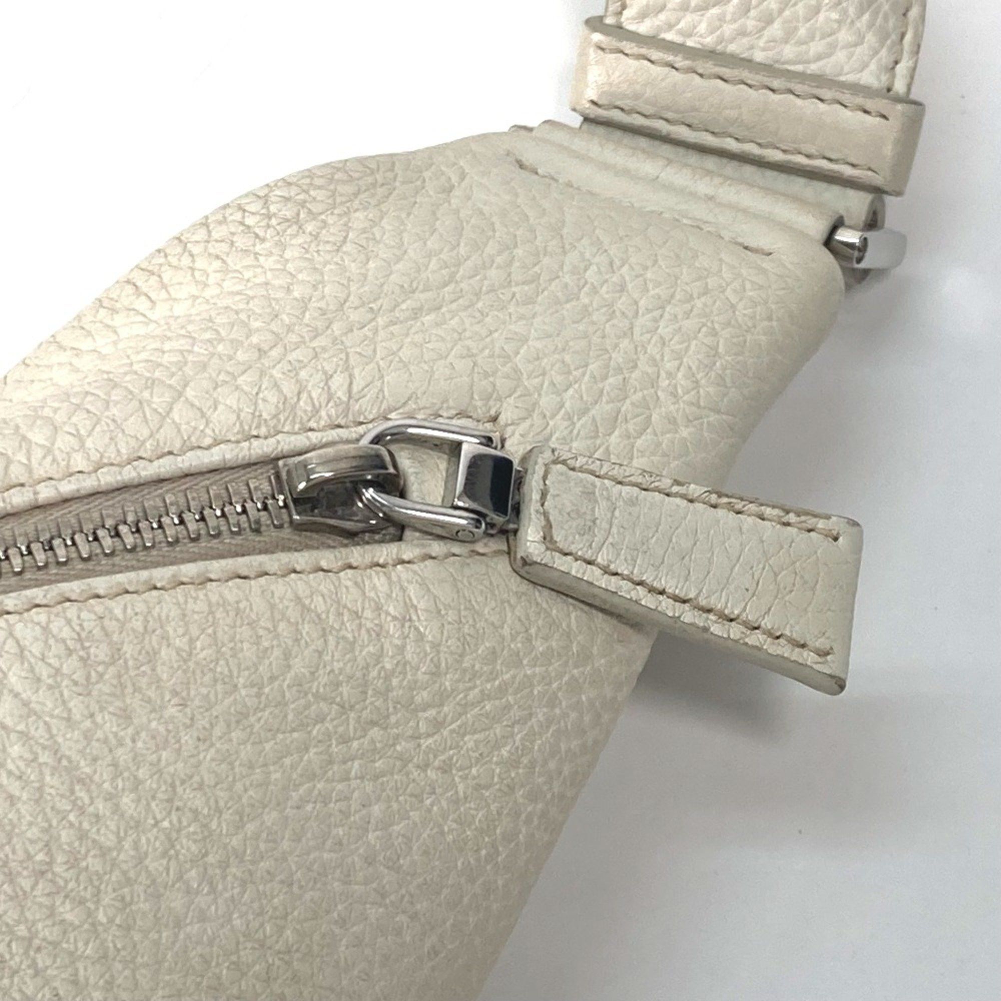 Prada PRADA 2VZ098 triangle logo triangle logo shoulder bag body bag Off White White Size ONE SIZE - 9 Thumbnail