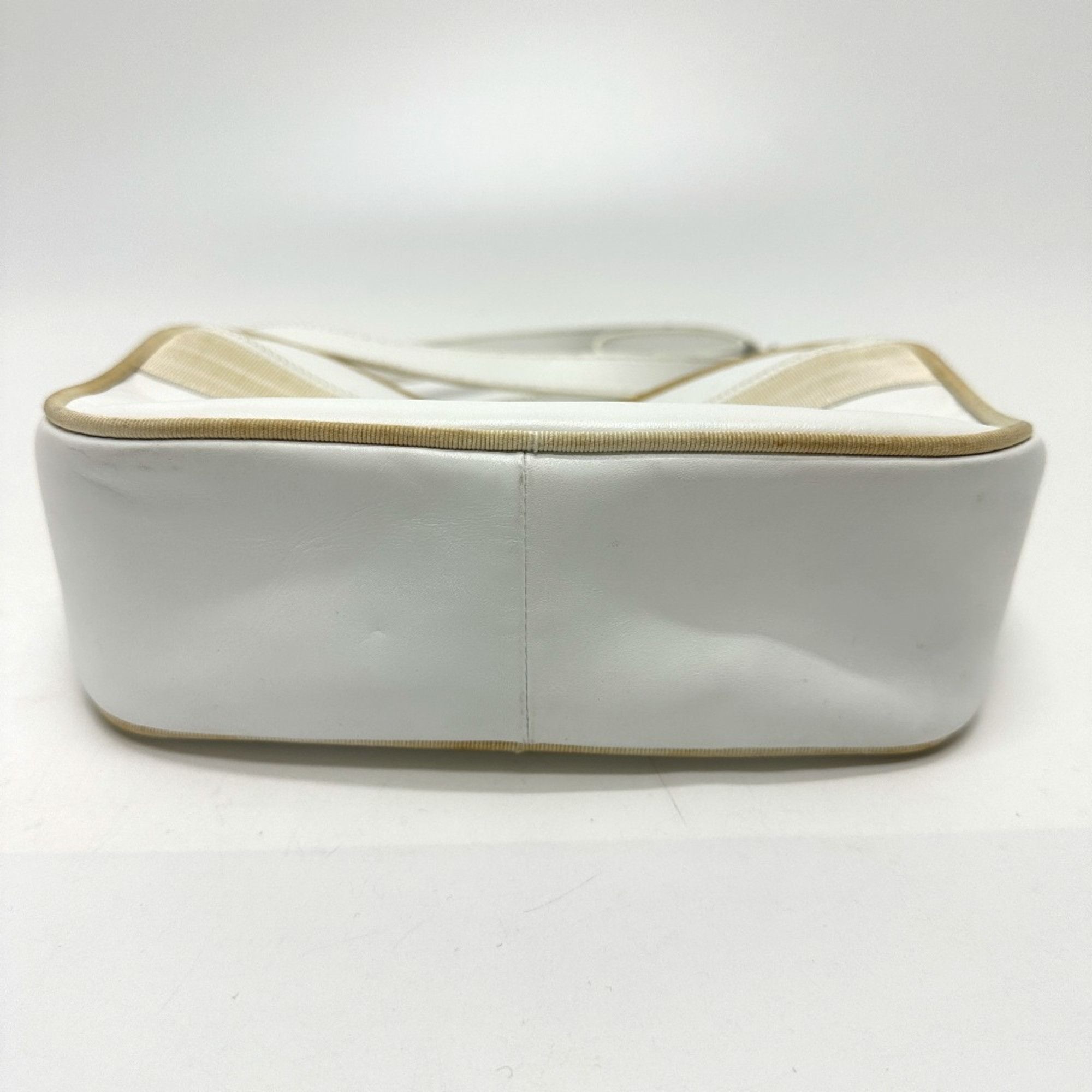 Salvatore Ferragamo Salvatore Ferragamo BA214183 Vala Shoulder Bag White GoldHardware Size ONE SIZE - 3 Thumbnail