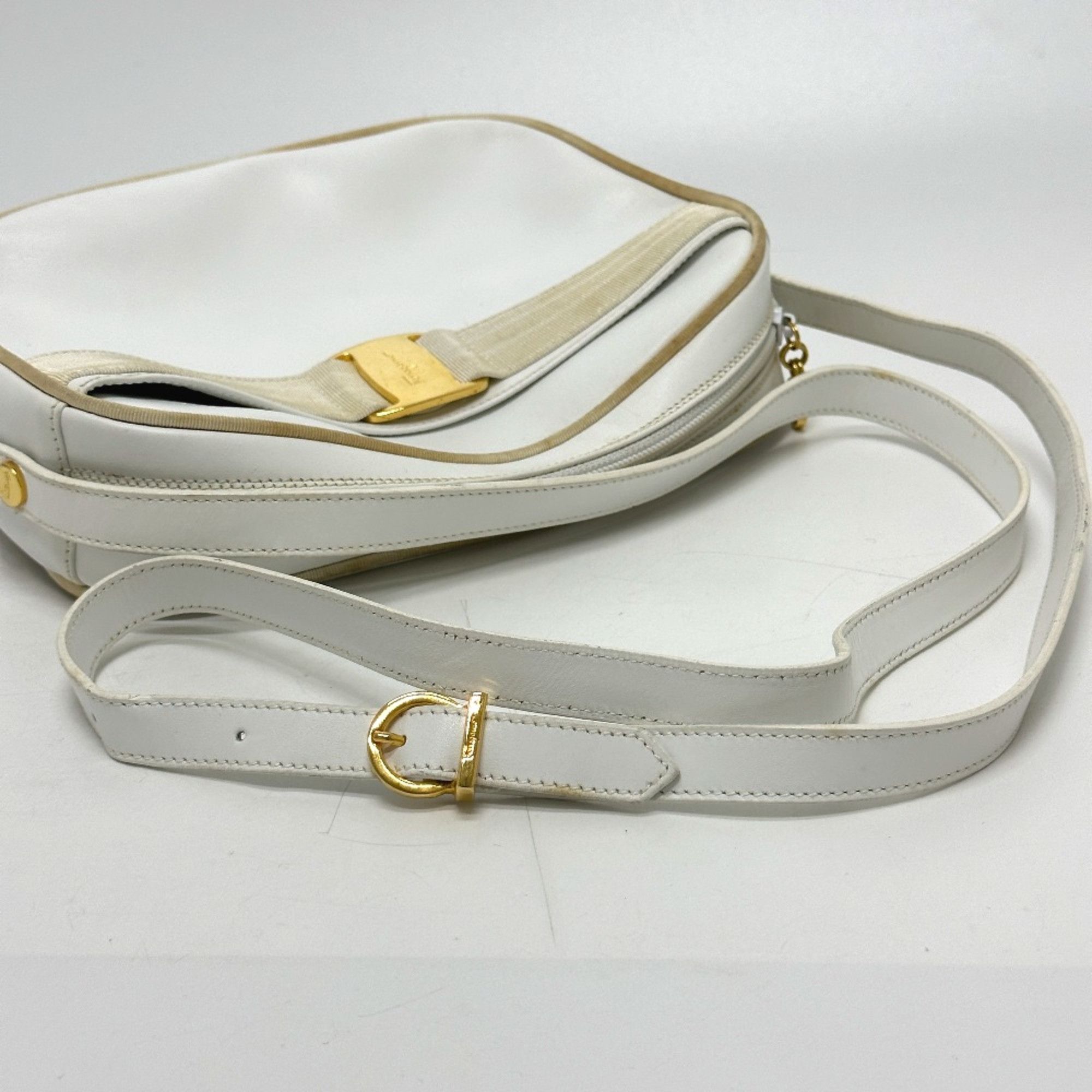 Salvatore Ferragamo Salvatore Ferragamo BA214183 Vala Shoulder Bag White GoldHardware Size ONE SIZE - 7 Thumbnail