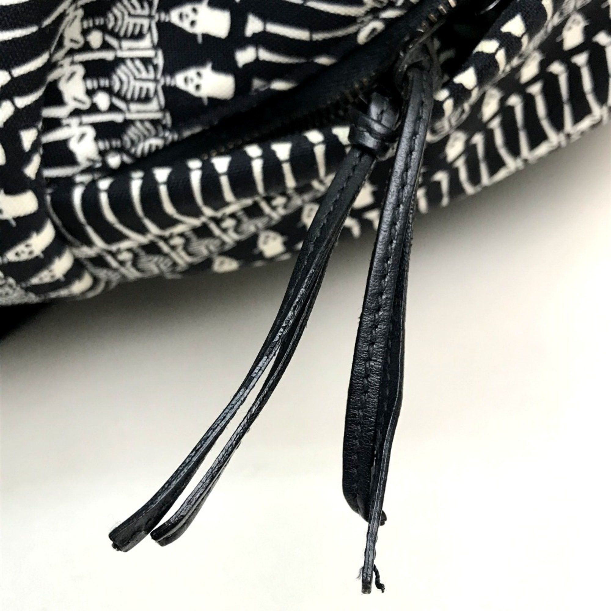 Saint Laurent Paris Saint Laurent Paris 435988 Backpack Backpack Black x White Size ONE SIZE - 10 Thumbnail