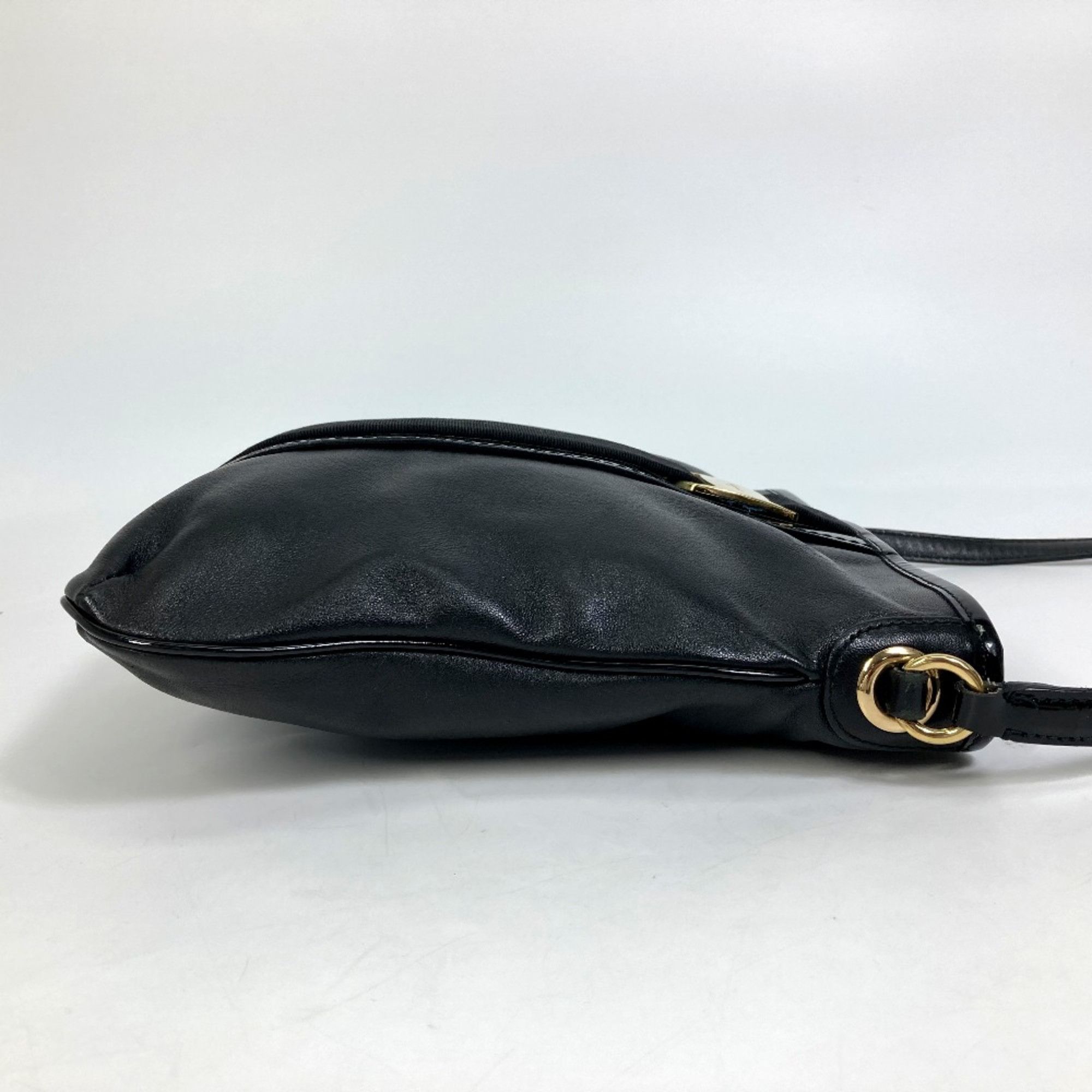 Salvatore Ferragamo Salvatore Ferragamo EE-21-E196 Vala bag flat bag Shoulder Bag Black Size ONE SIZE - 4 Thumbnail