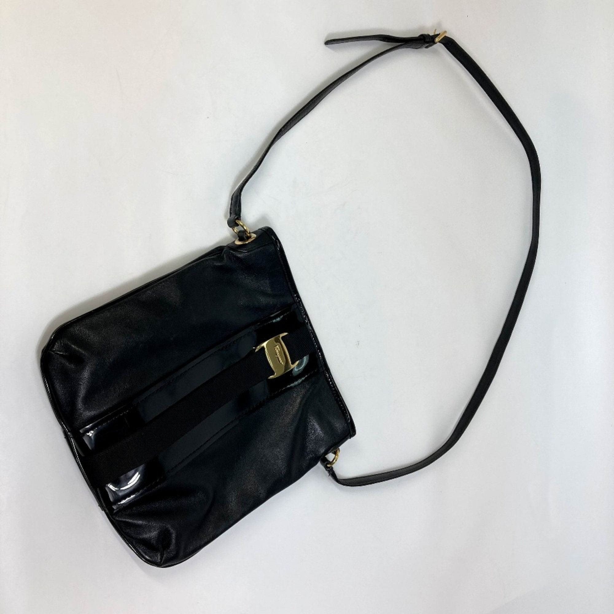 Salvatore Ferragamo Salvatore Ferragamo EE-21-E196 Vala bag flat bag Shoulder Bag Black Size ONE SIZE - 15 Thumbnail