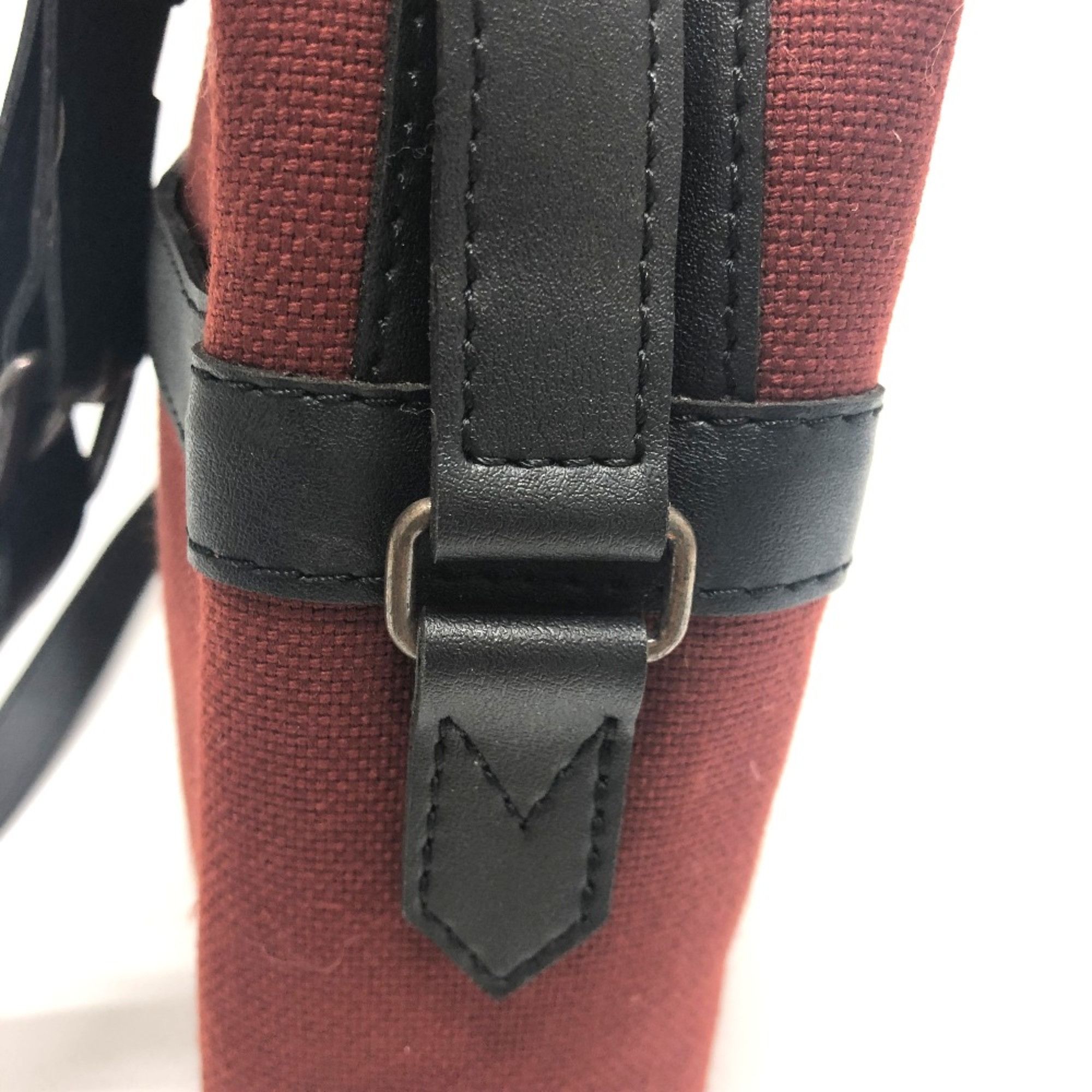 Yves Saint Laurent Yves Saint Laurent logo bag square Shoulder Bag Red Size ONE SIZE - 8 Thumbnail