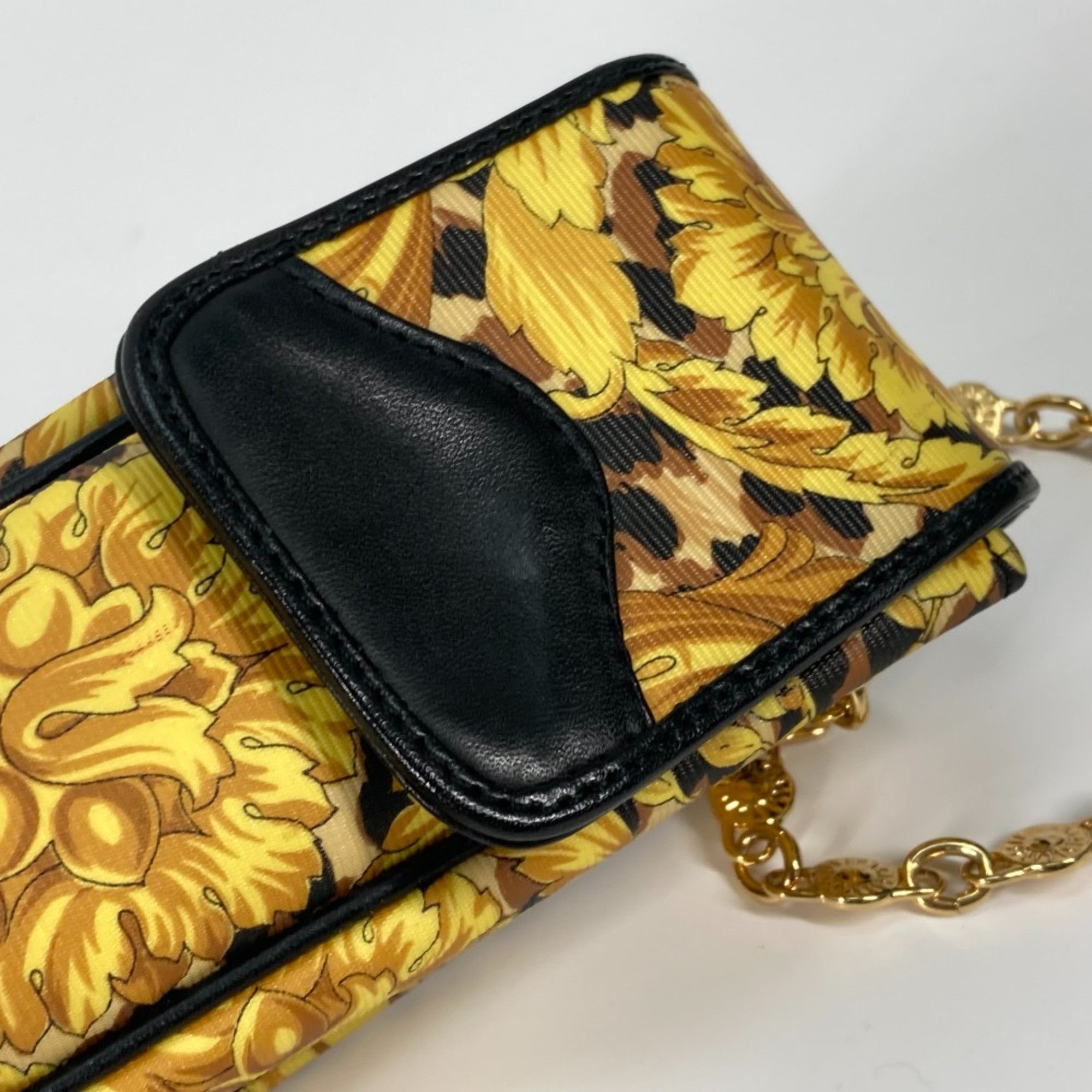 Versace Versace Pochette bag vintage Chain mobile case Shoulder Bag yellow Black Size ONE SIZE - 11 Thumbnail