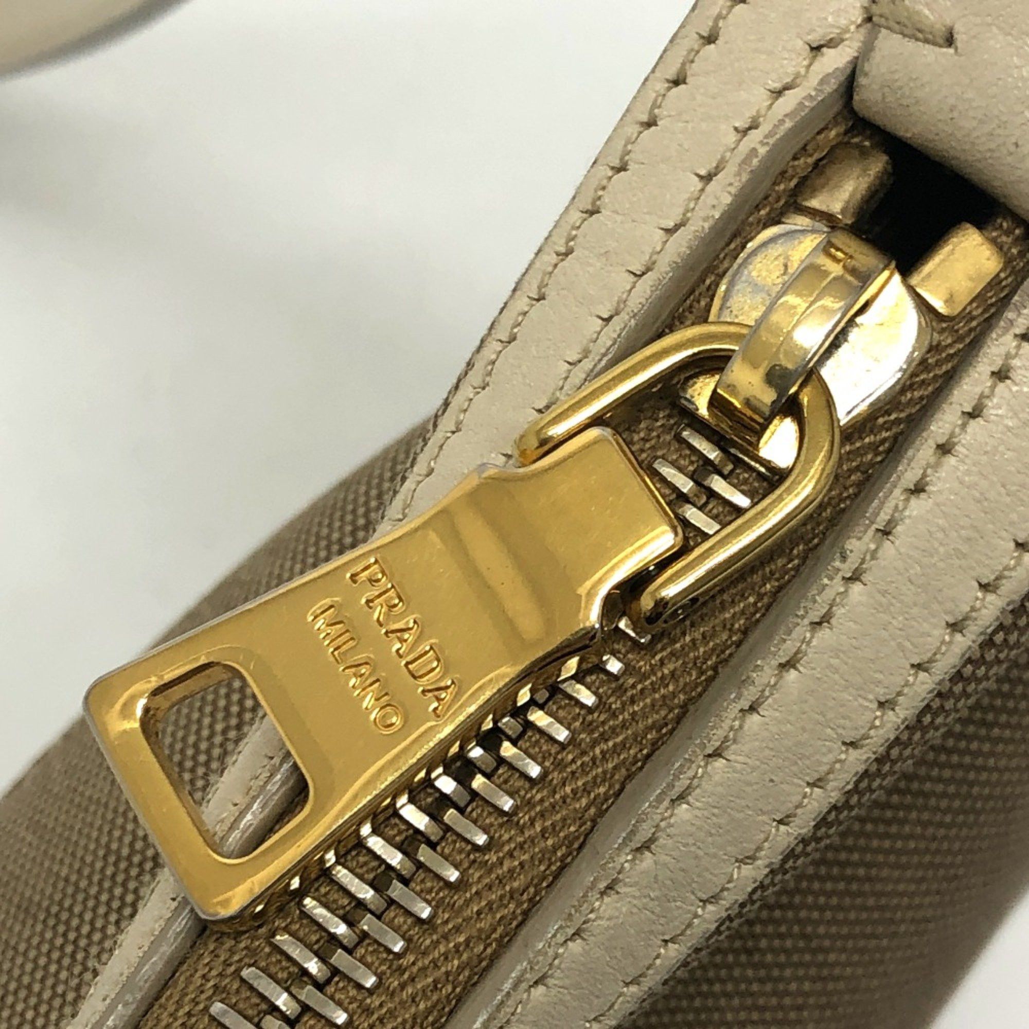Prada PRADA BT0706 logo Bag Shoulder Bag Beige Size ONE SIZE - 10 Thumbnail