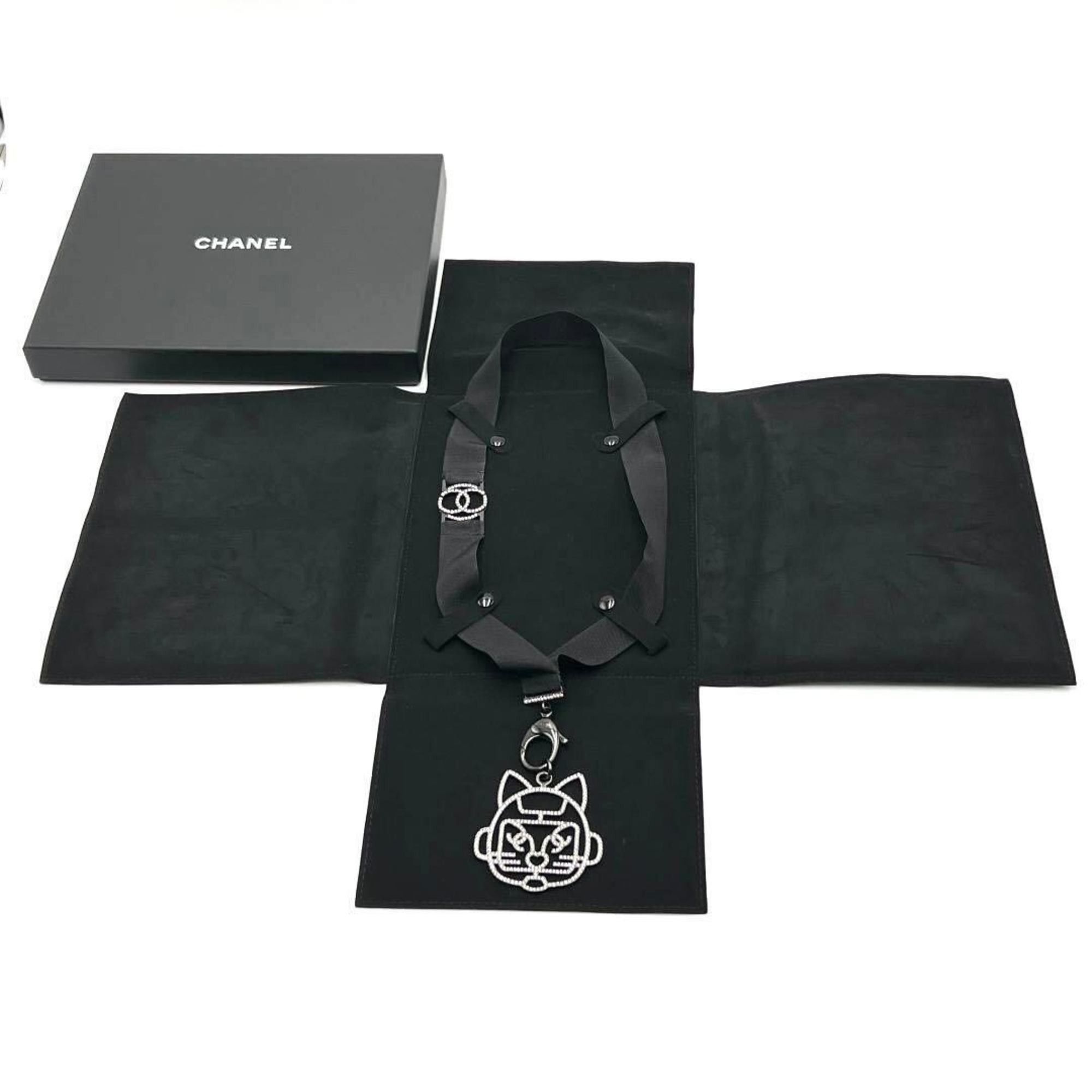 Chanel CHANEL Women's Pendant Cat Robot Necklace Size ONE SIZE - 9 Thumbnail