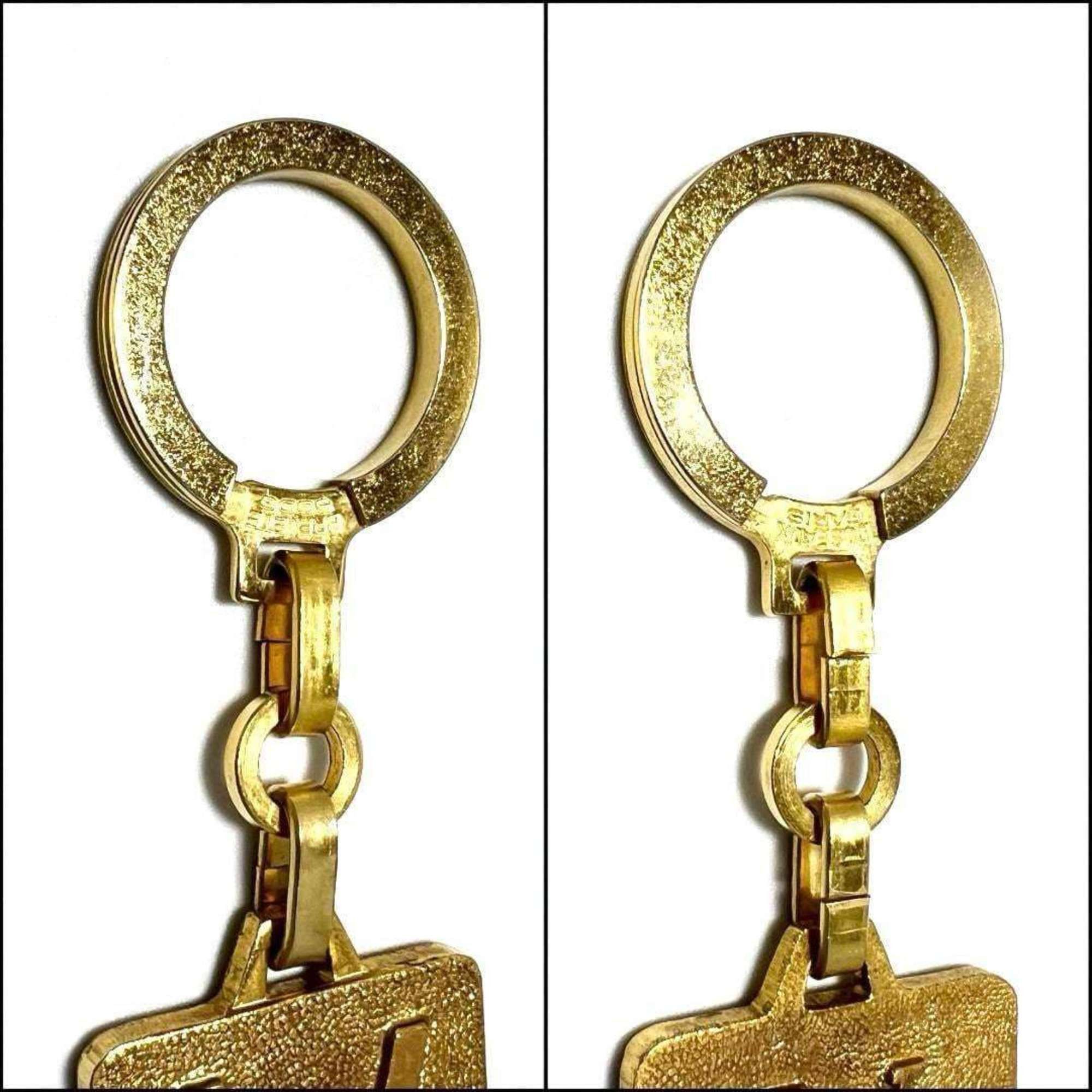 Louis Vuitton Louis Vuitton Men's Key Holder Ring Gold Color Size ONE SIZE - 4 Thumbnail