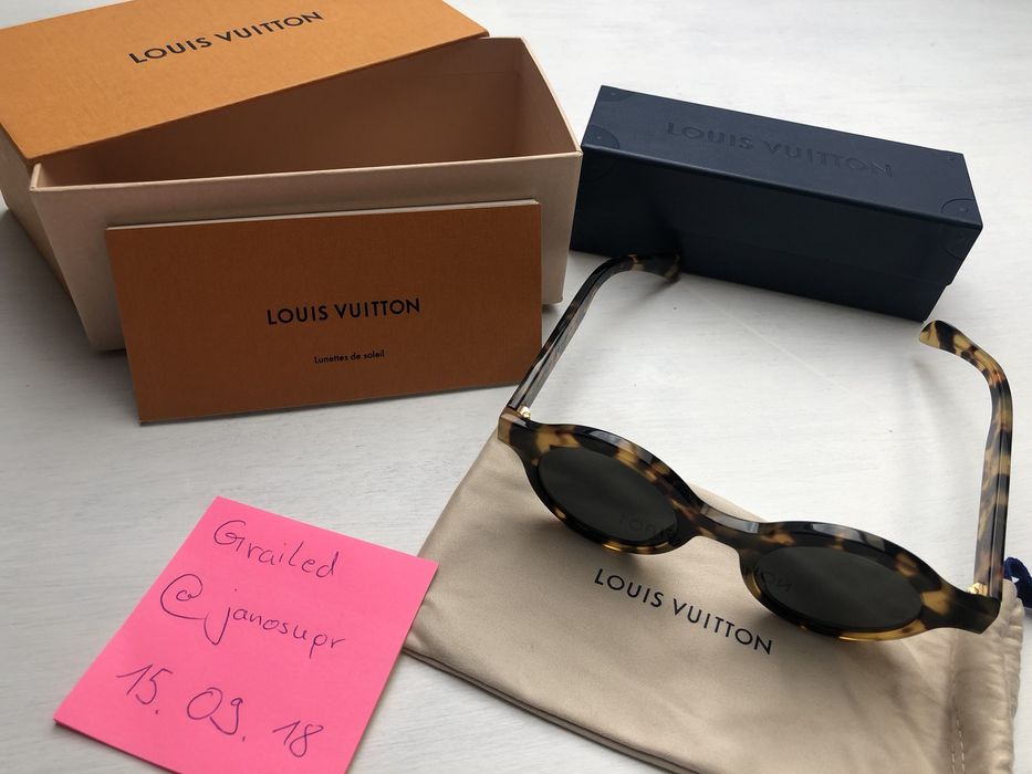 Supreme x louis vuitton downtown best sale sunglasses white