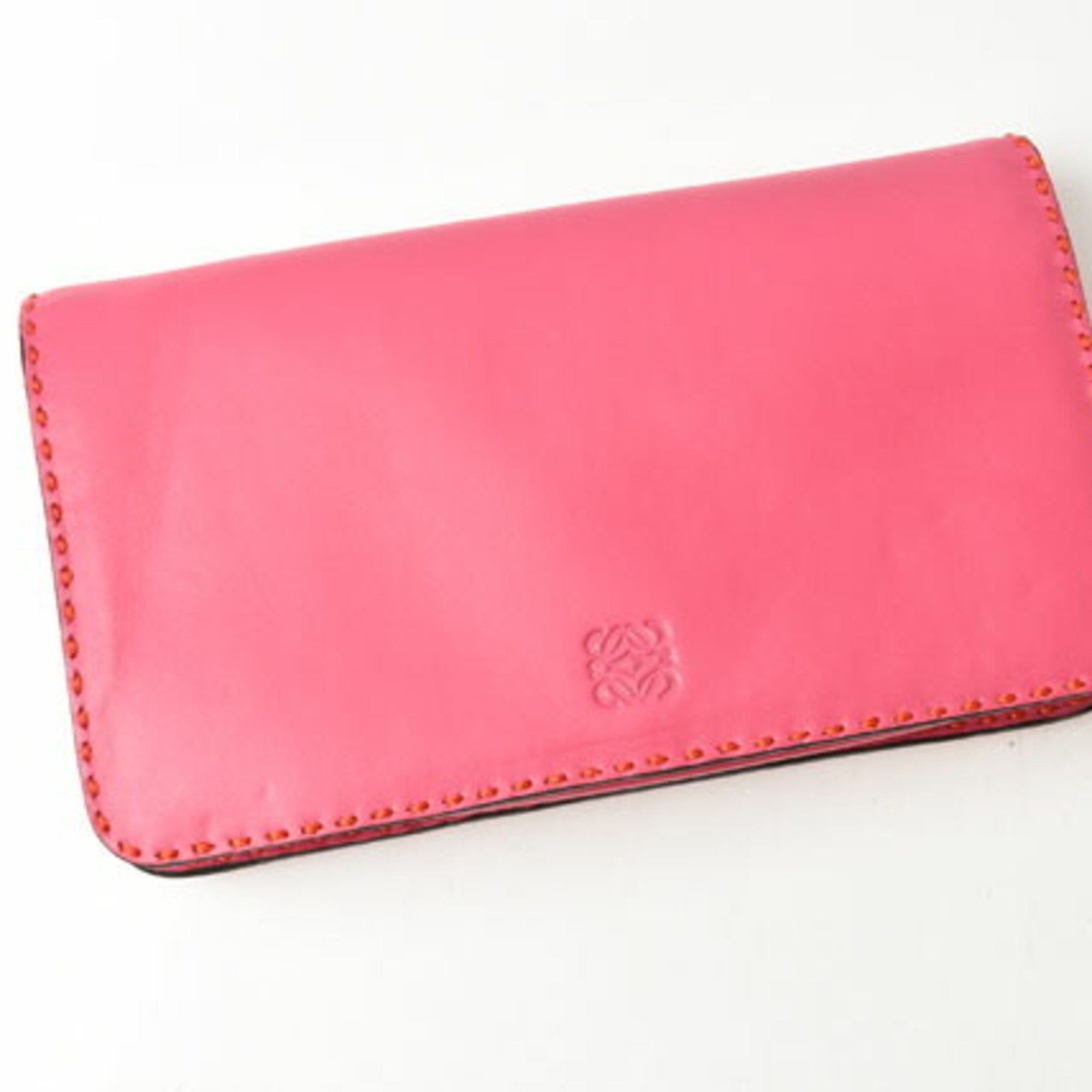 Loewe LOEWE Clutch Bag Second Pouch Lamb Leather Anagram Fuchsia Size ONE SIZE - 2 Thumbnail
