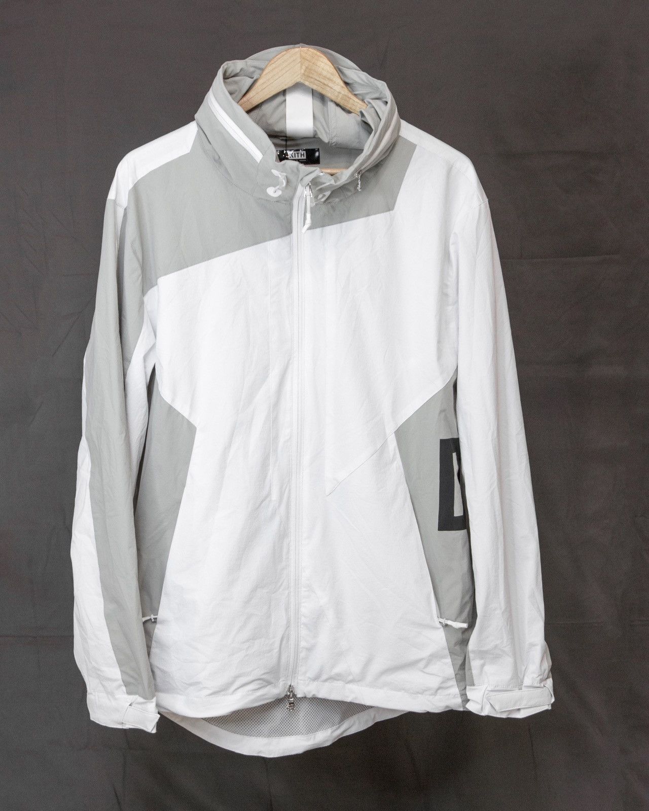 Kith × Ronnie Fieg KITH MADISON II JACKET Side Logo WHITE / GREY 