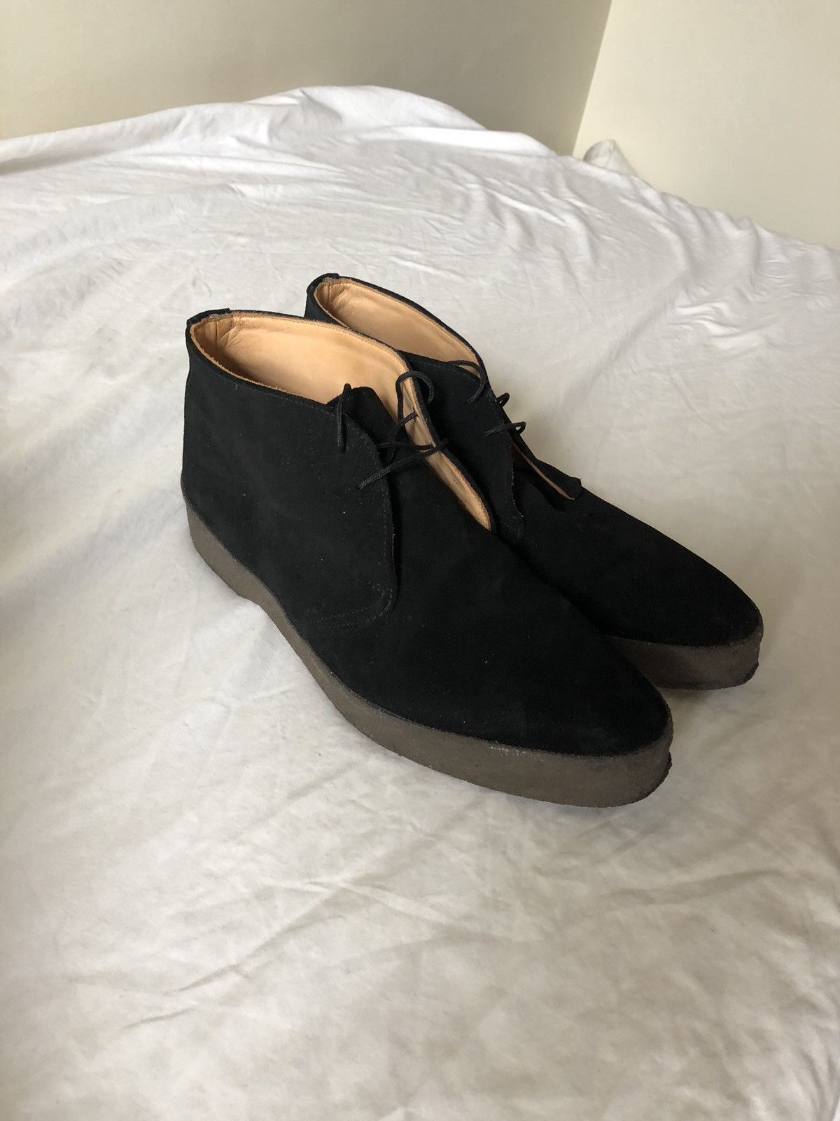 Sanders Black Suede Playboy Chukka Boot On Crepe Sole Size US 11.5 / EU 44-45 - 1 Thumbnail