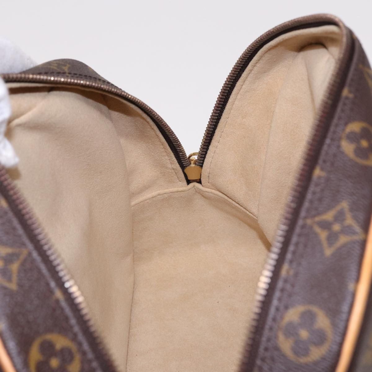 Louis Vuitton Louis Vuitton Manhattan handbag Size ONE SIZE - 22 Thumbnail