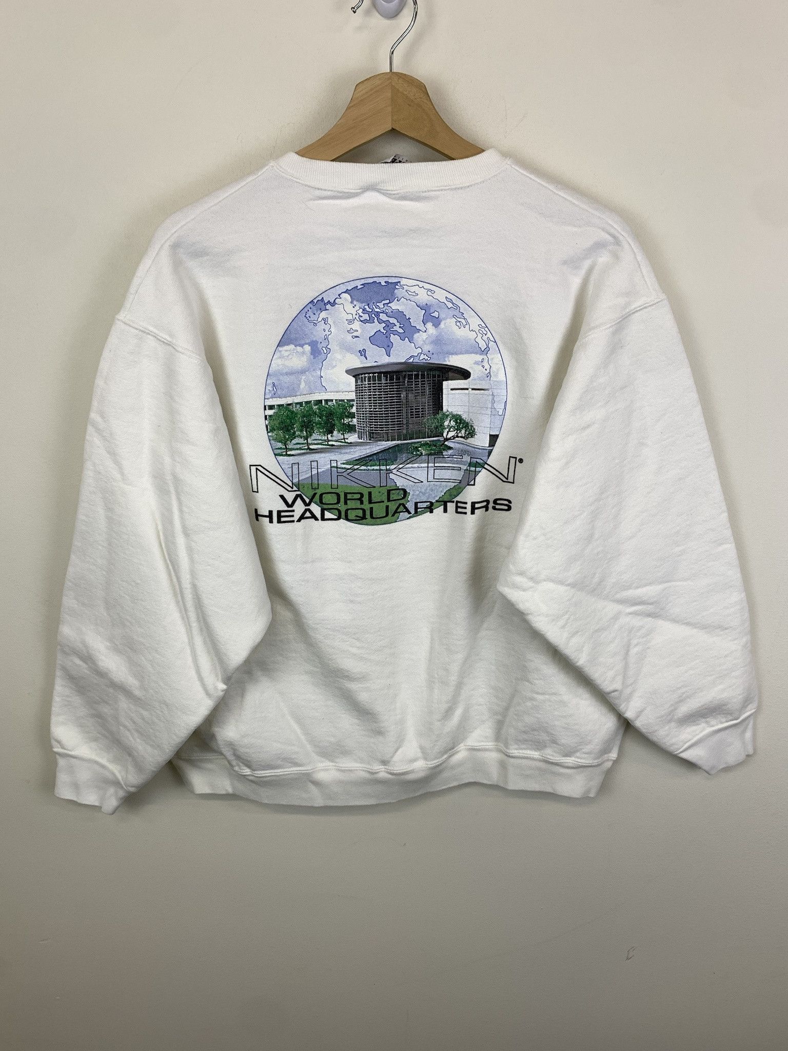Vintage Vintage Crewneck Nikken Headquarters MLM Crewneck Pyramid Scheme Sweatshrit Size L Size US L / EU 52-54 / 3 - 2 Thumbnail