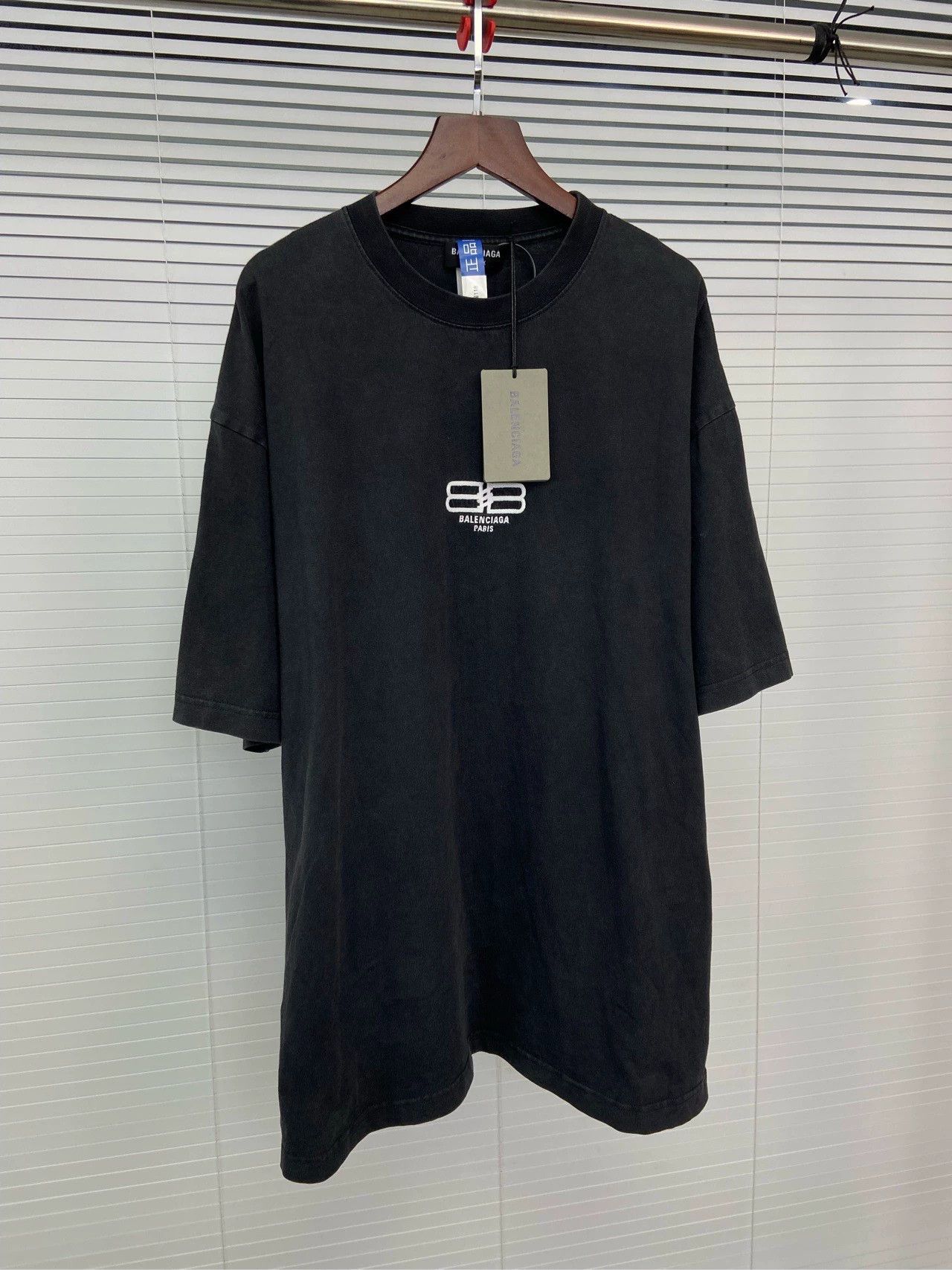 Balenciaga BB letter lock logo embroidered round neck pullover black short sleeved shirt Menswear