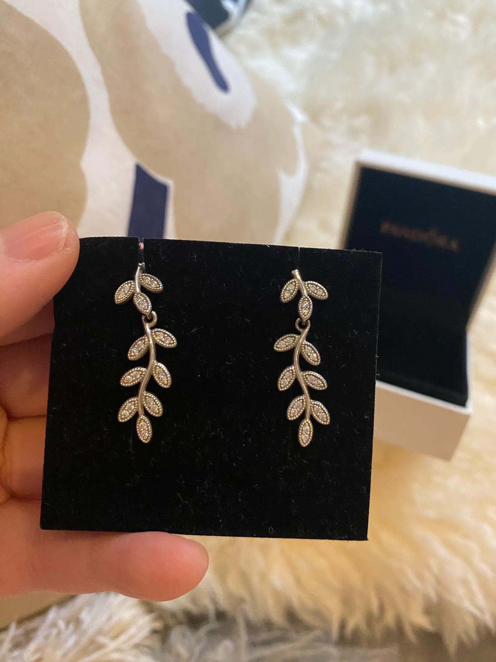 pandora Pandora Pandora Olive branch earrings Earrings Size ONE SIZE - 4 Thumbnail