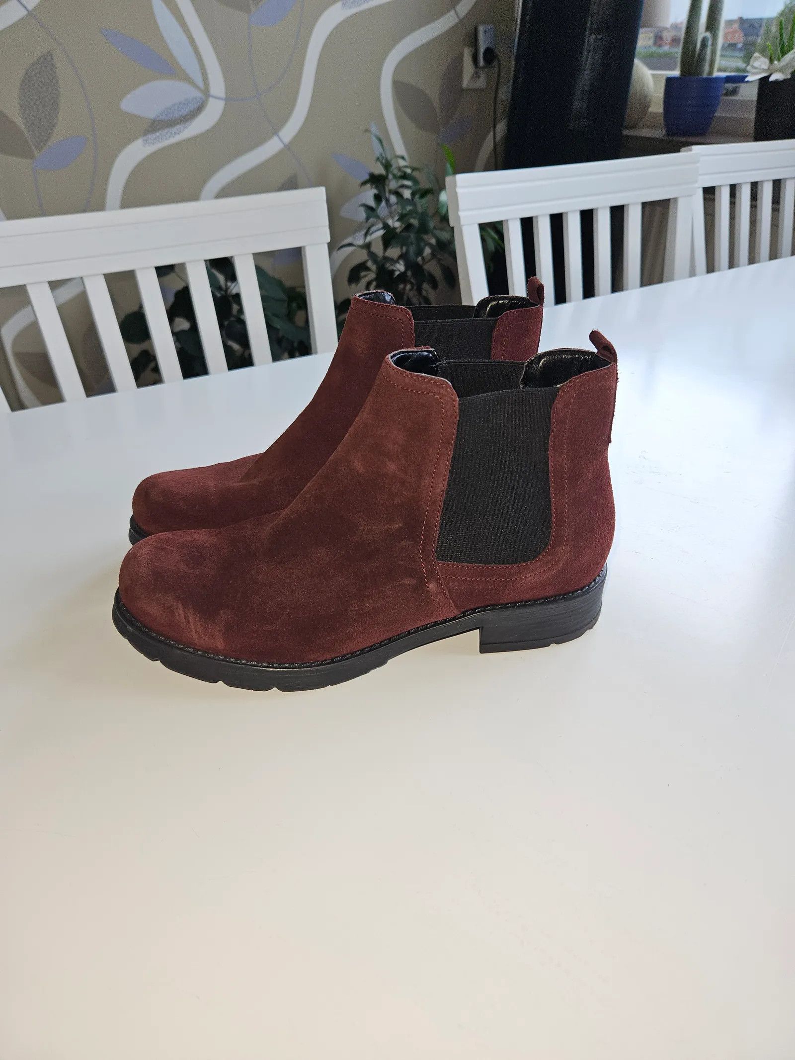Chelsea Soccer Chelsea Boots Size US 10 / IT 40 - 3 Thumbnail