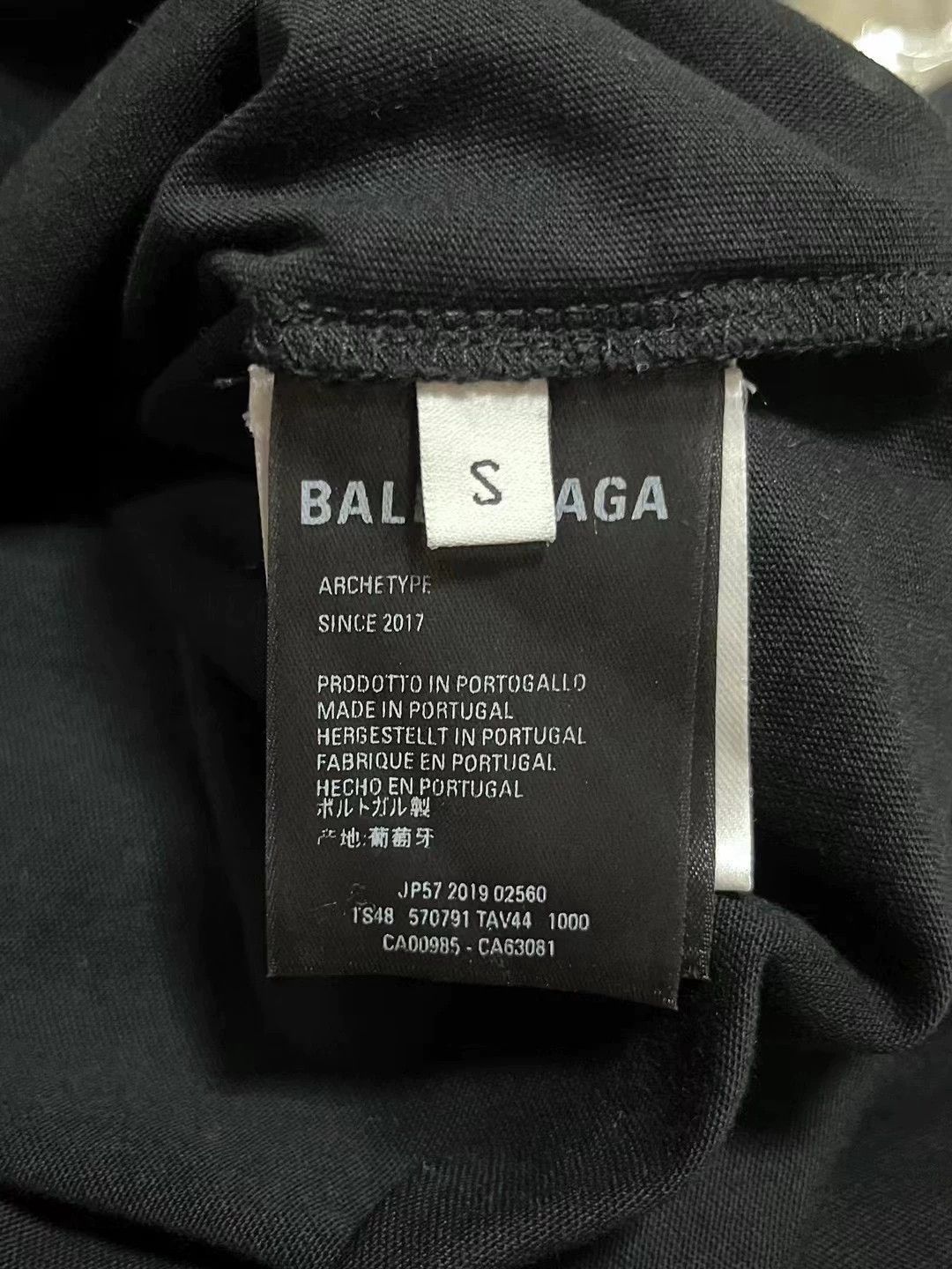 Balenciaga Balenciaga Black Coke Short Sleeve Size US S / EU 44-46 / 1 - 4 Thumbnail