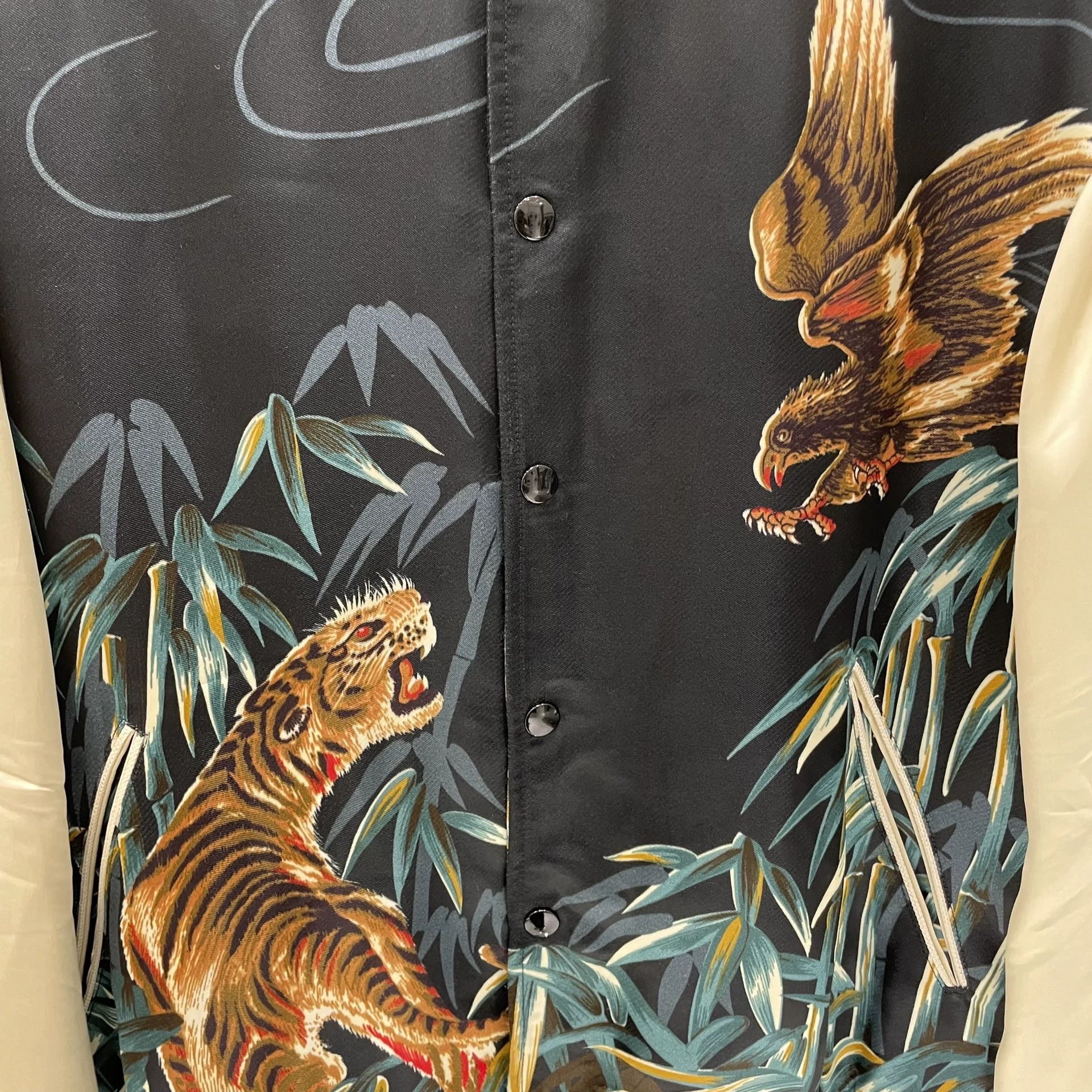Saint Laurent Paris Saint Laurent Paris Tiger Eagle Silk Jacket Size US M / EU 48-50 / 2 - 4 Thumbnail