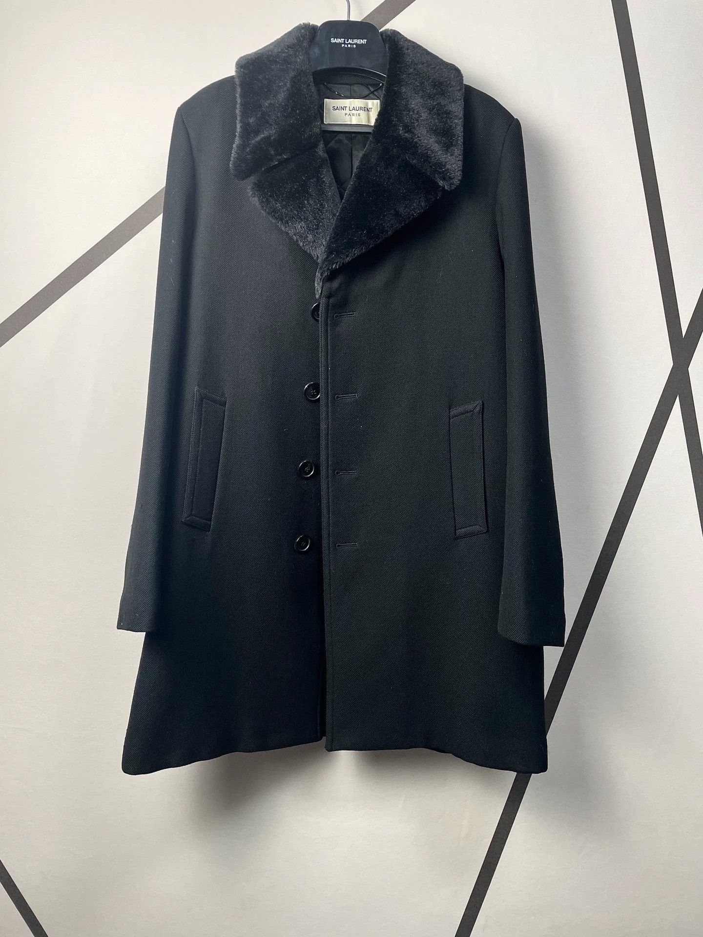 Saint Laurent Paris Saint Laurent Paris Show off black wool coat Size US M / EU 48-50 / 2 - 2 Thumbnail